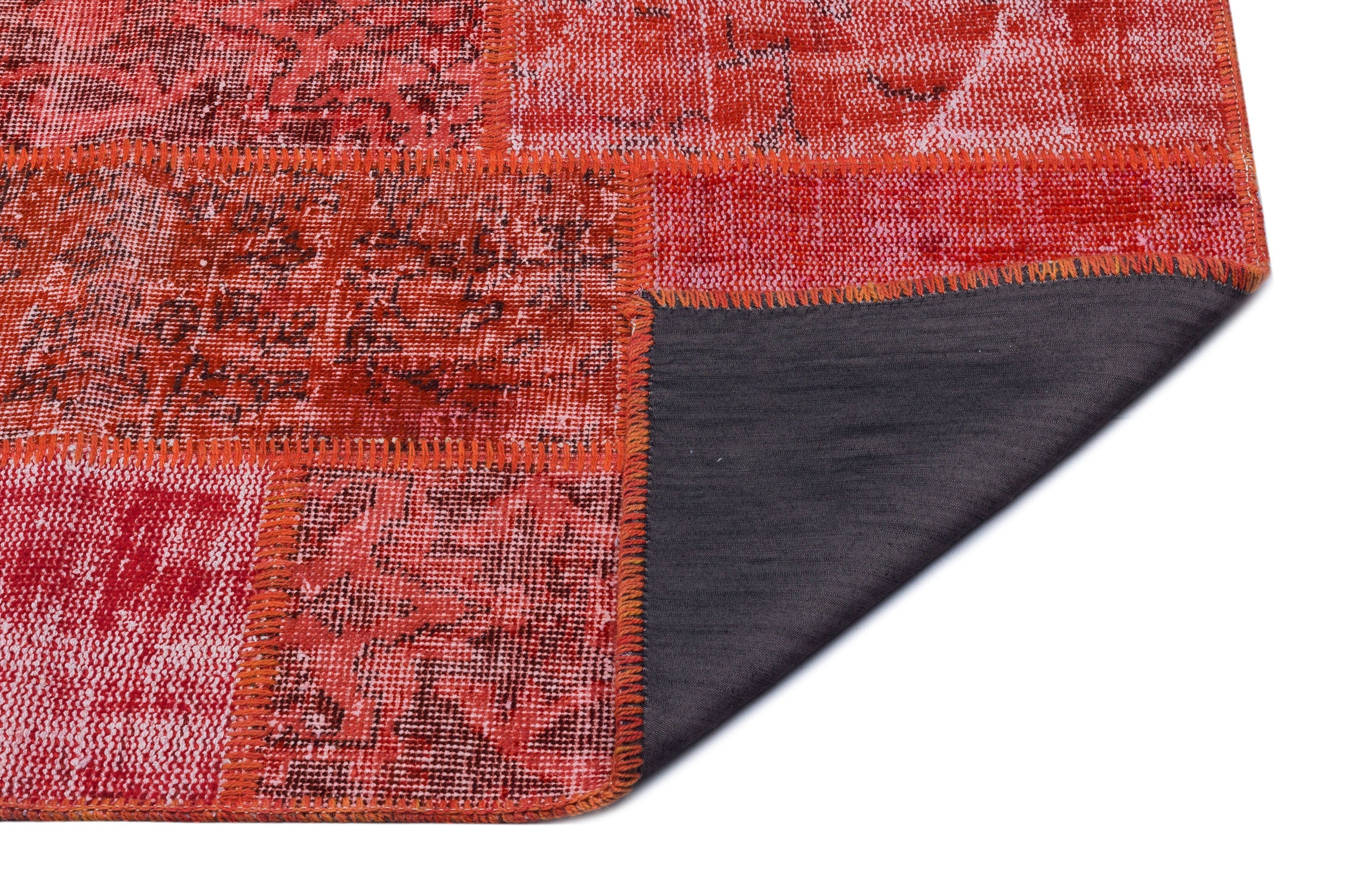 Iskece 26047 Red Patchwork Wool Handmade Area Rug 2'7" x 4'11"