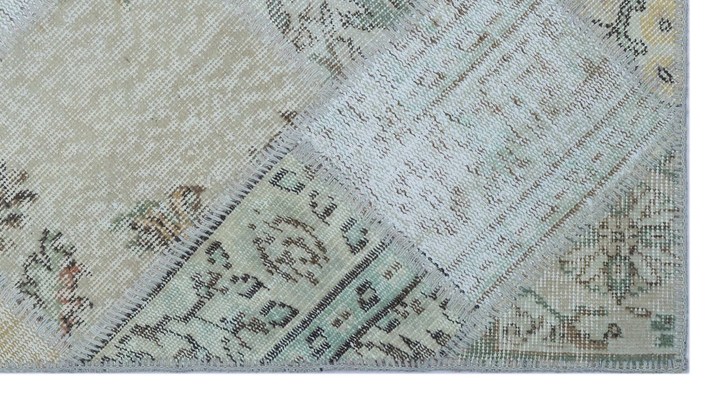Iskece 26053 Beige Patchwork Wool Handmade Area Rug 2'7" x 4'11"