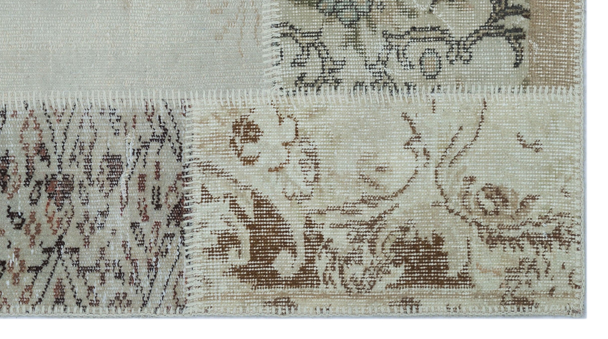 Iskece 26061 Beige Patchwork Wool Handmade Area Rug 2'7" x 4'11"