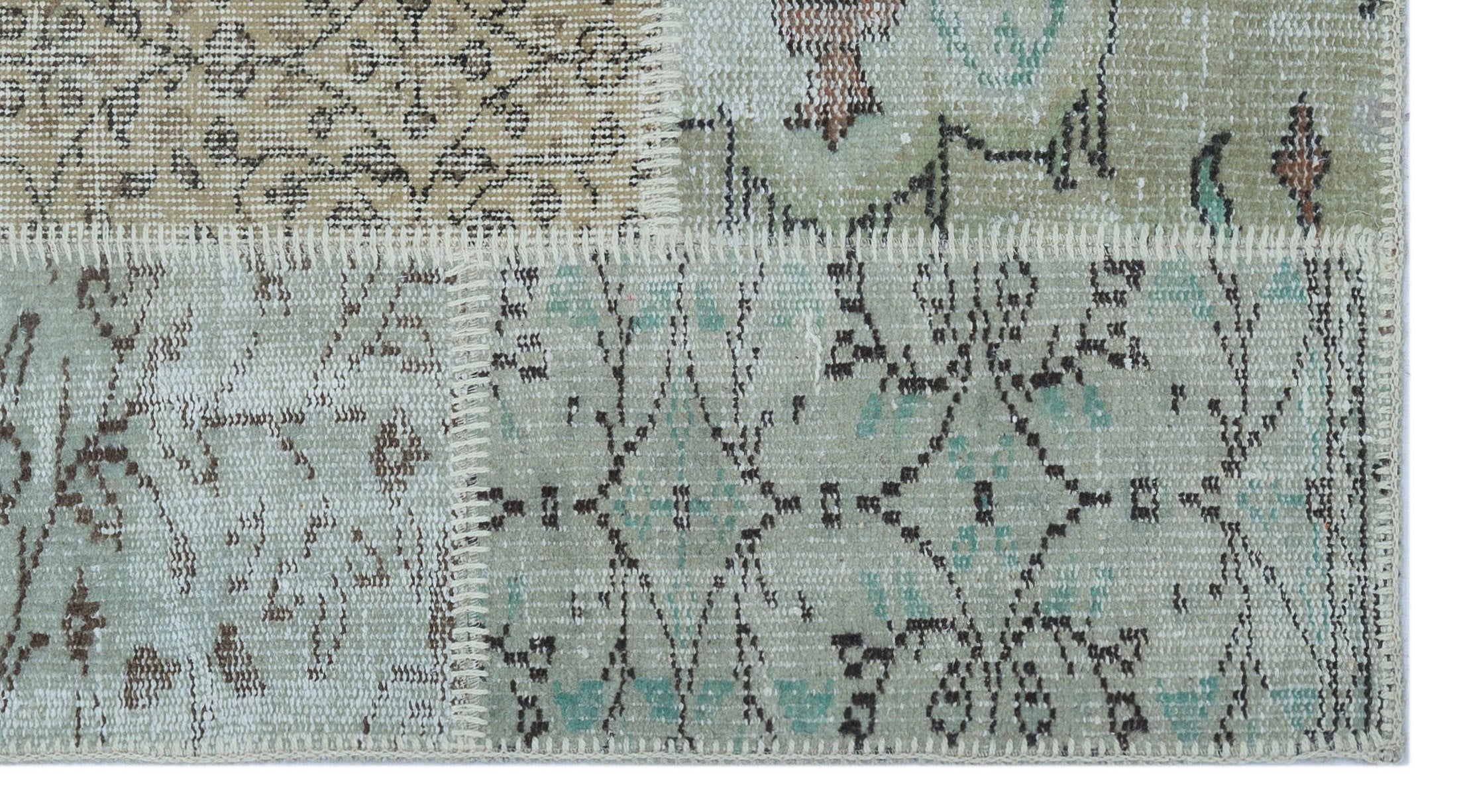 Iskece 26121 Beige Patchwork Wool Handmade Area Rug 2'7" x 4'11"