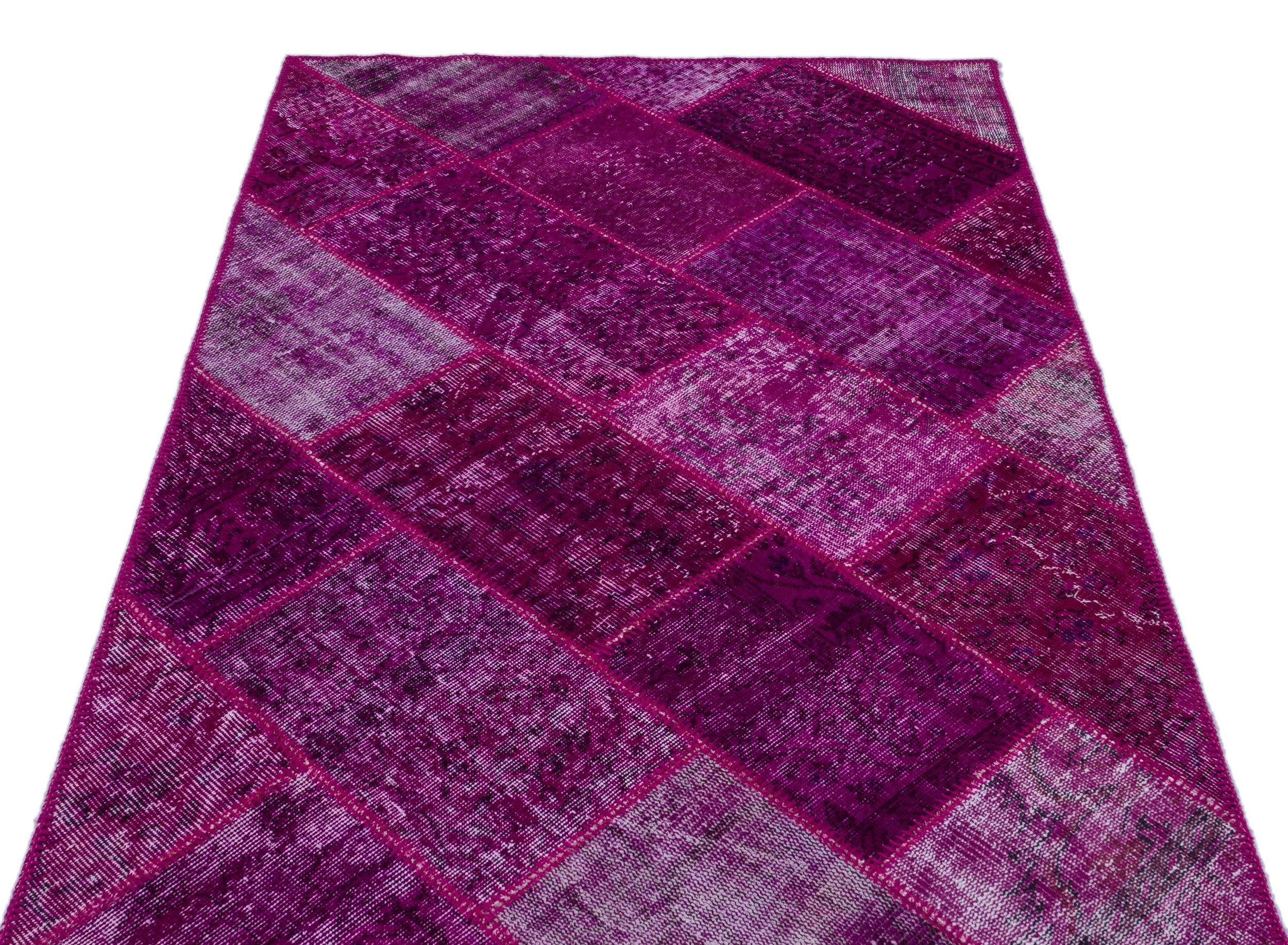 Iskece 26249 Pink Patchwork Wool Handmade Area Rug 3'11" x 5'11"