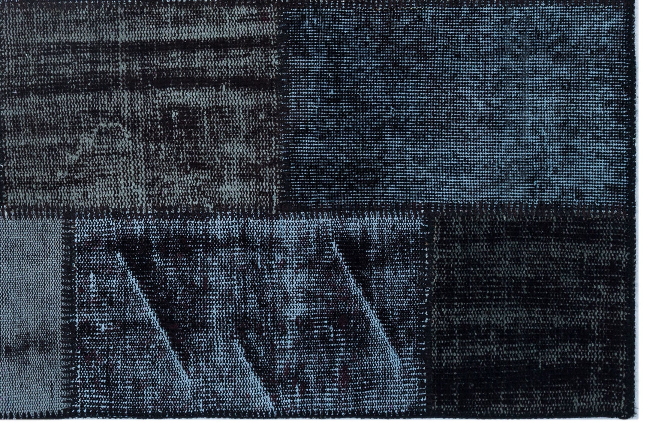 Iskece 26271 Black Patchwork Wool Handmade Area Rug 3'11" x 5'11"
