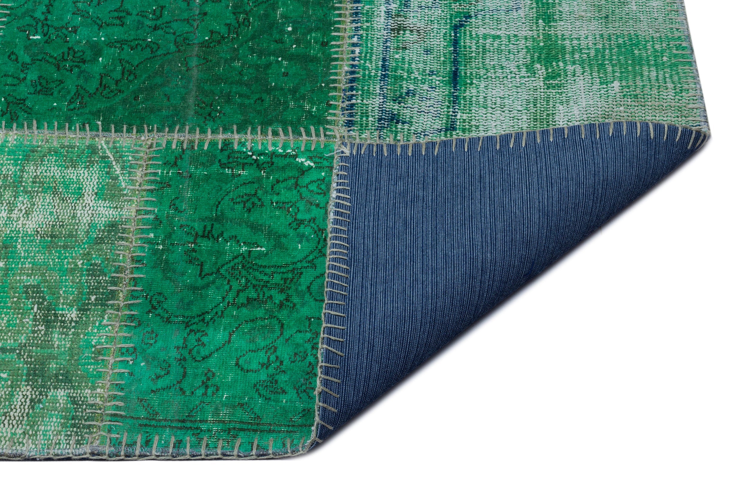 Iskece Green Vintage Wool Handmade Area Rug 5'3" x 7'3"