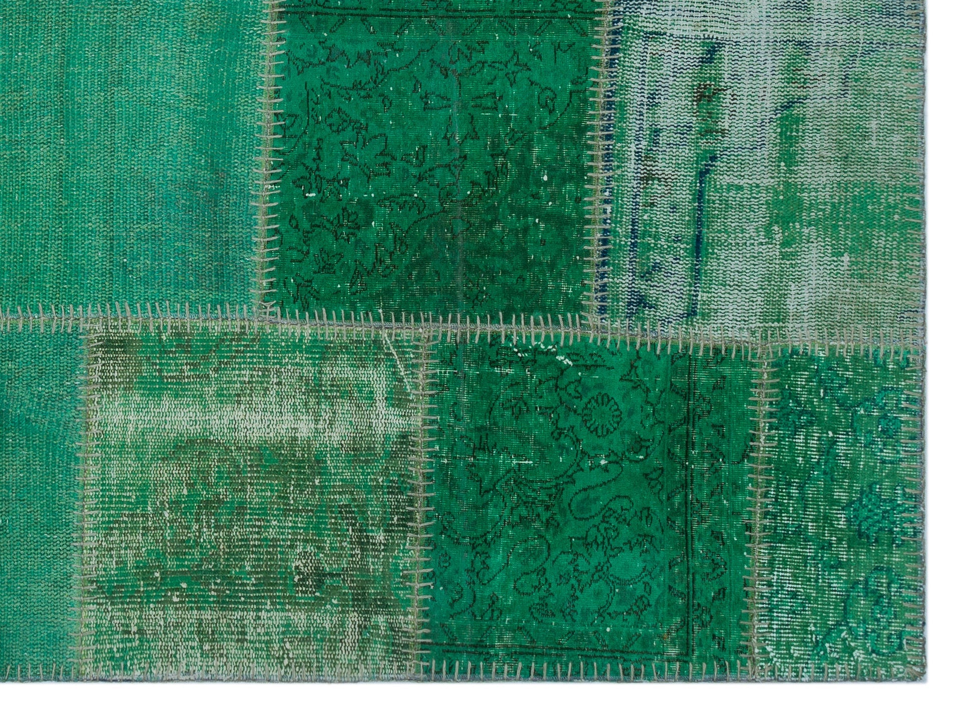 Iskece Green Vintage Wool Handmade Area Rug 5'3" x 7'3"