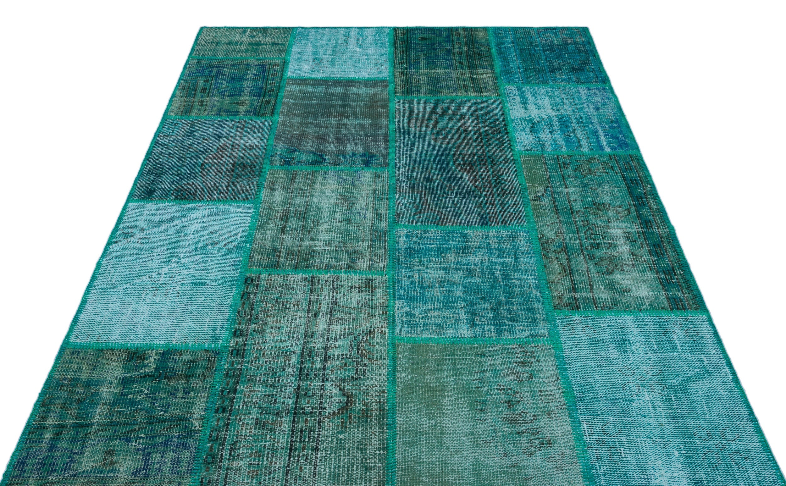 Iskece 26540 Turquoise Patchwork Wool Handmade Area Rug 5'2" x 7'7"