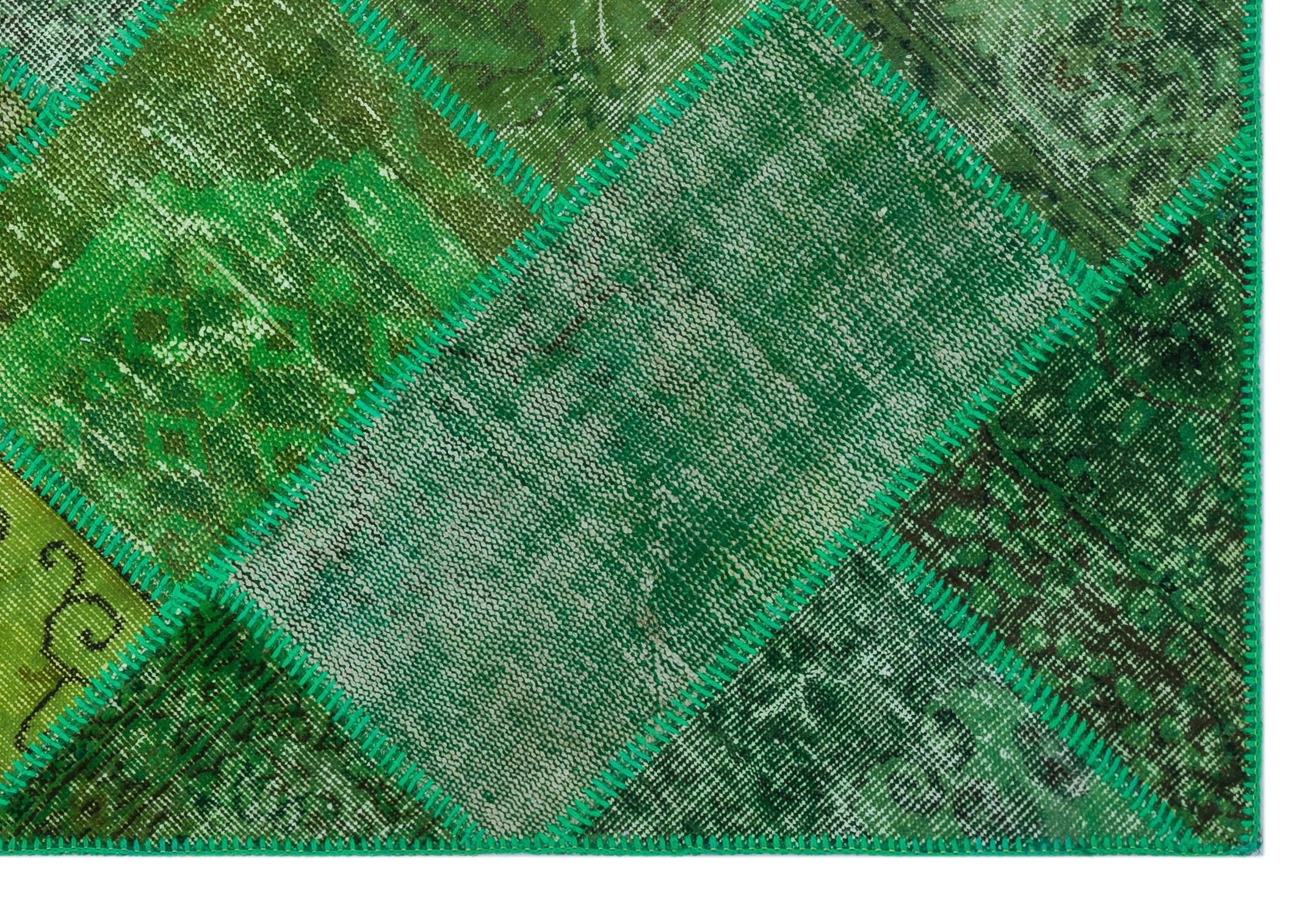 Iskece 26637 Green Vintage Wool Handmade Area Rug 3'11" x 5'11"