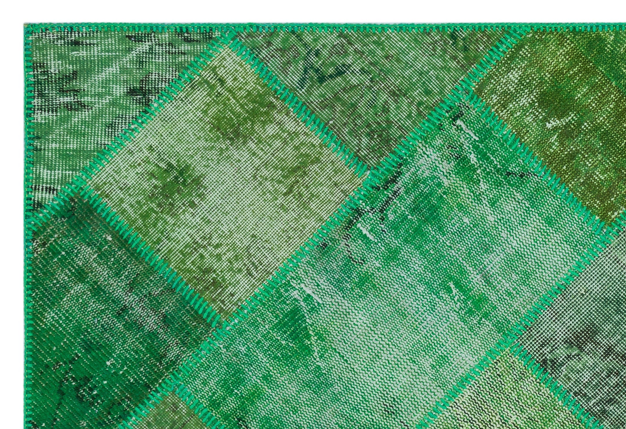 Iskece 26637 Green Vintage Wool Handmade Area Rug 3'11" x 5'11"