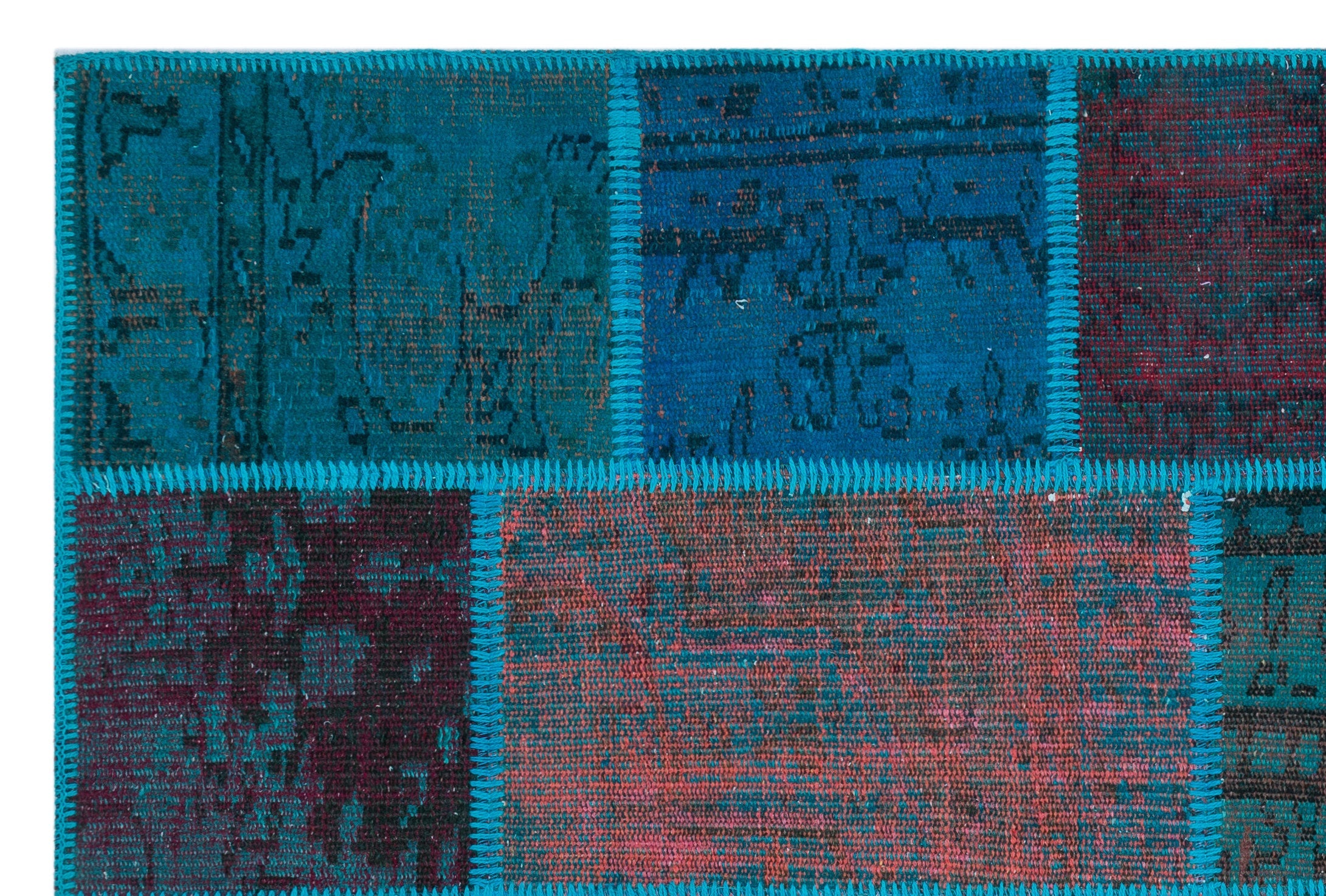 Iskece 26690 Turquoise Patchwork Wool Handmade Area Rug 3'11" x 5'11"