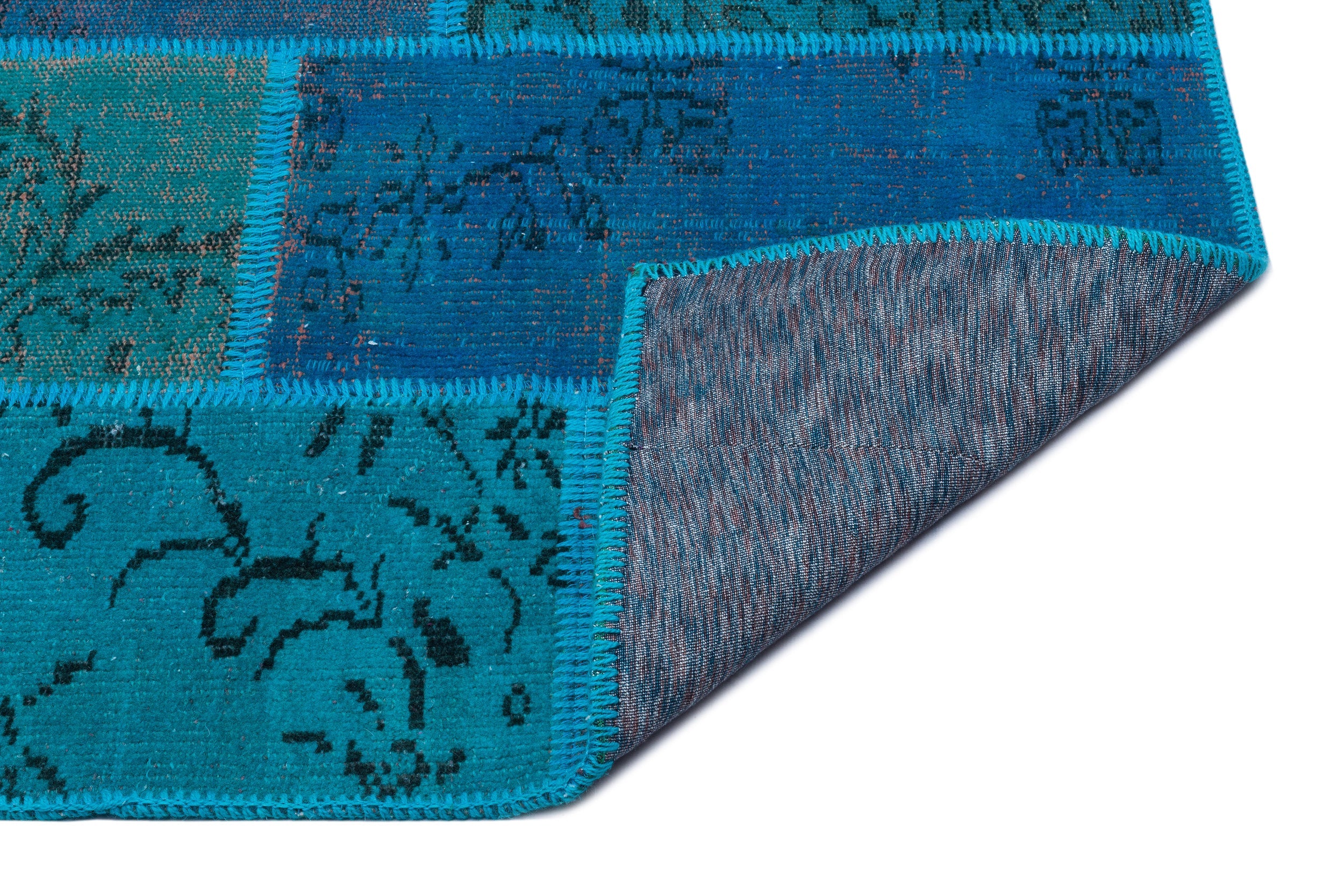 Iskece 26723 Turquoise Patchwork Wool Handmade Area Rug 3'11" x 5'11"