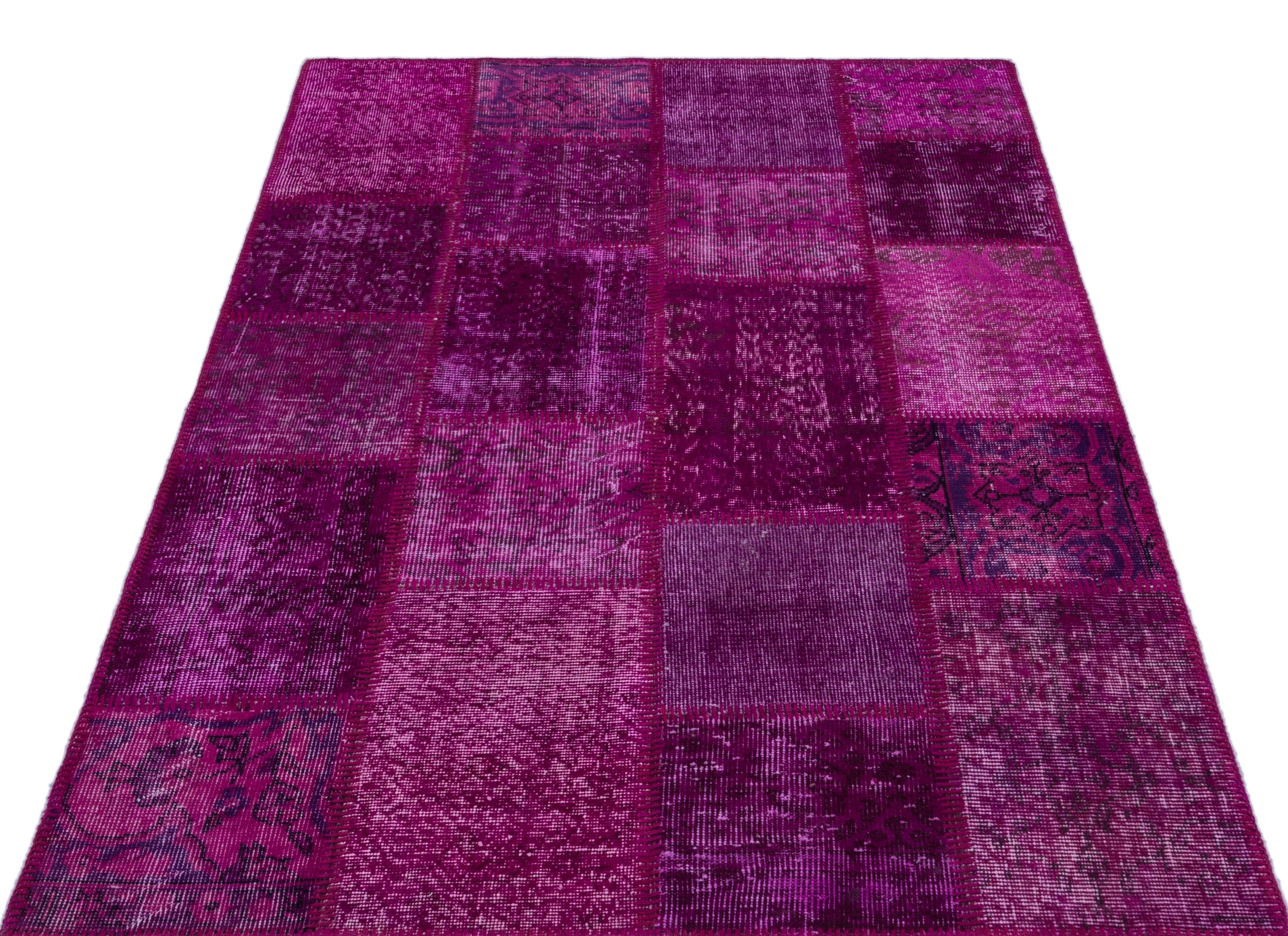 Iskece 26703 Pink Patchwork Wool Handmade Area Rug 3'11" x 5'11"