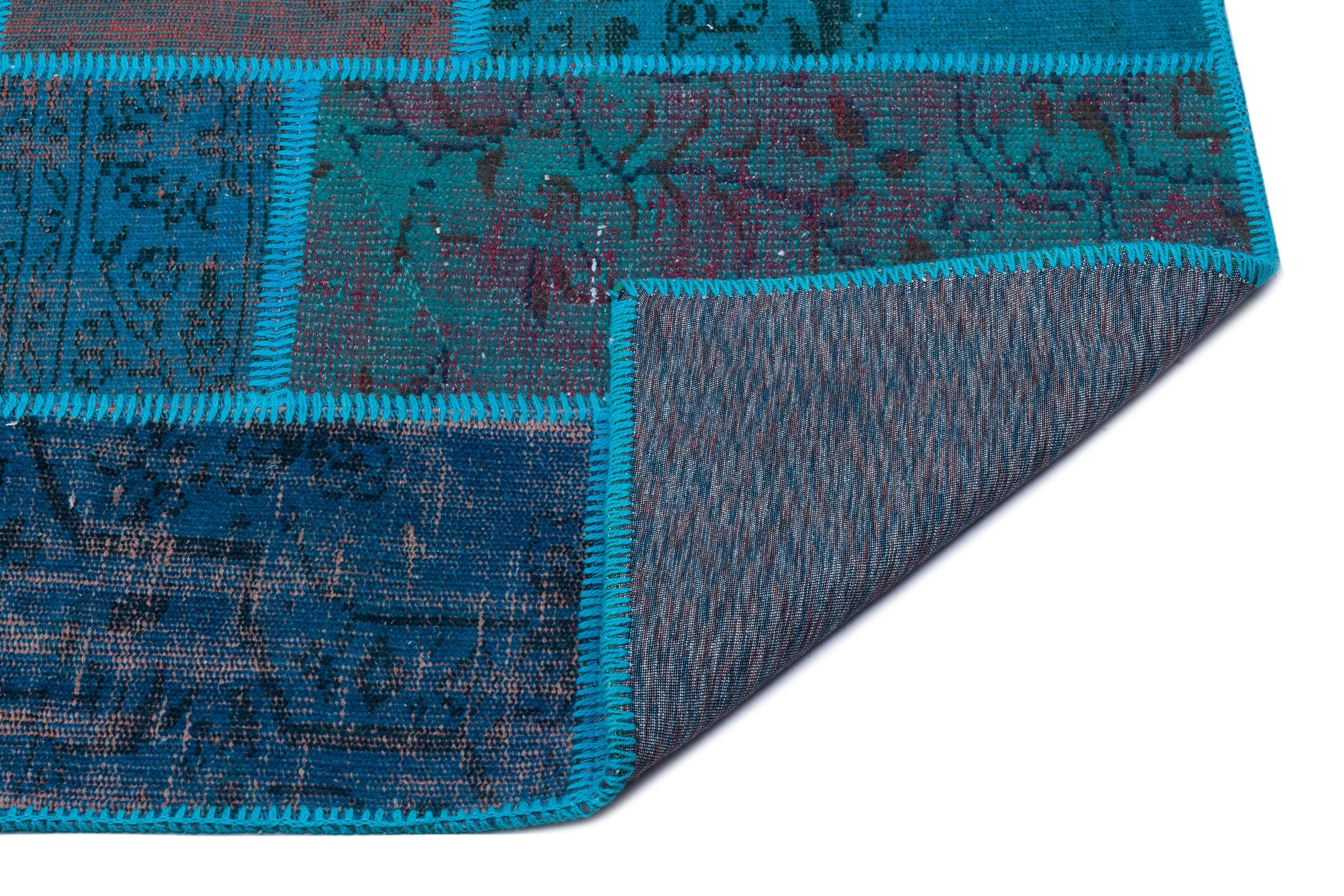 Iskece 26723 Turquoise Patchwork Wool Handmade Area Rug 3'11" x 5'11"