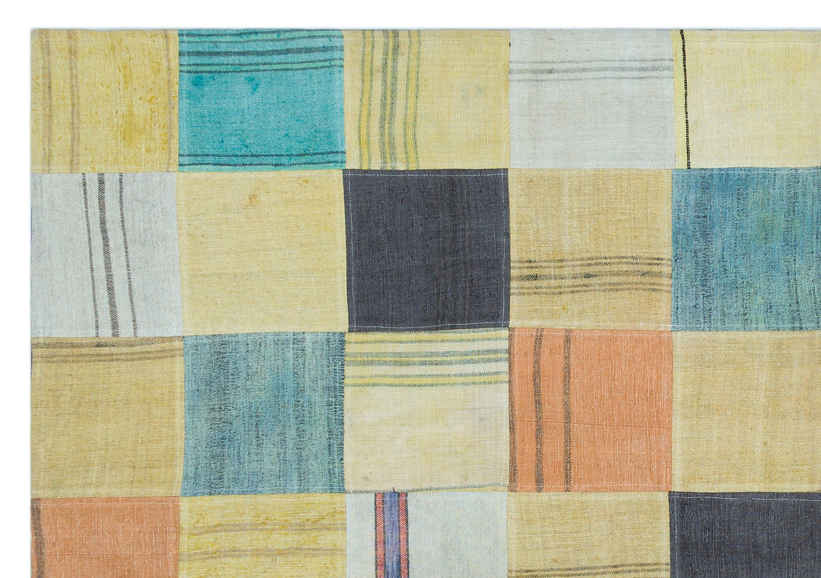 Teselya Beige Patchwork Wool Handmade Area Rug 5'4" x 7'8"