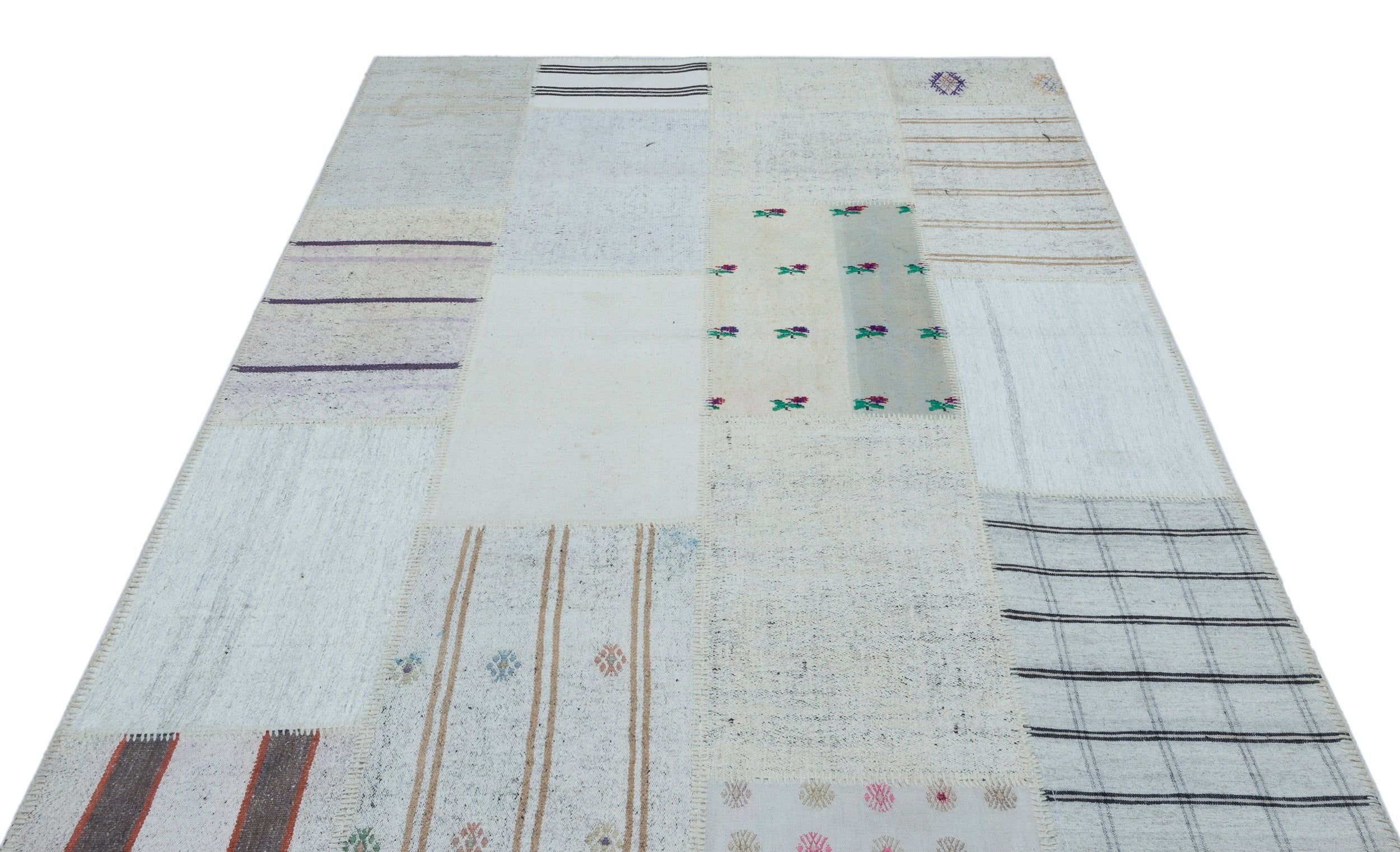 Teselya Beige Striped Wool Handmade Area Rug 5'3" x 7'3"