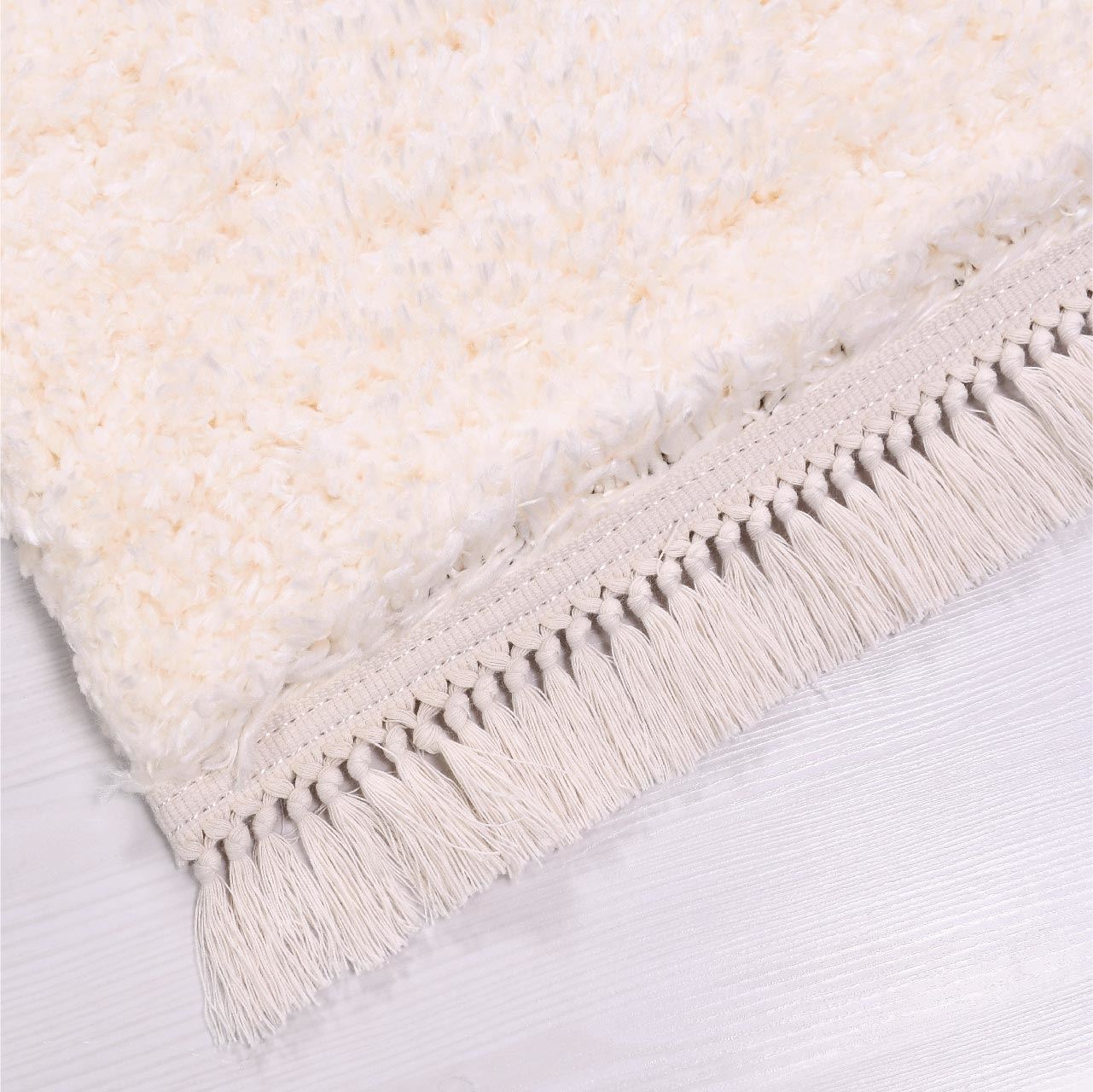 Modern Micropolyester Rug – Cream Color, 5 Cm Pile Height, Antibacterial Floor Mat