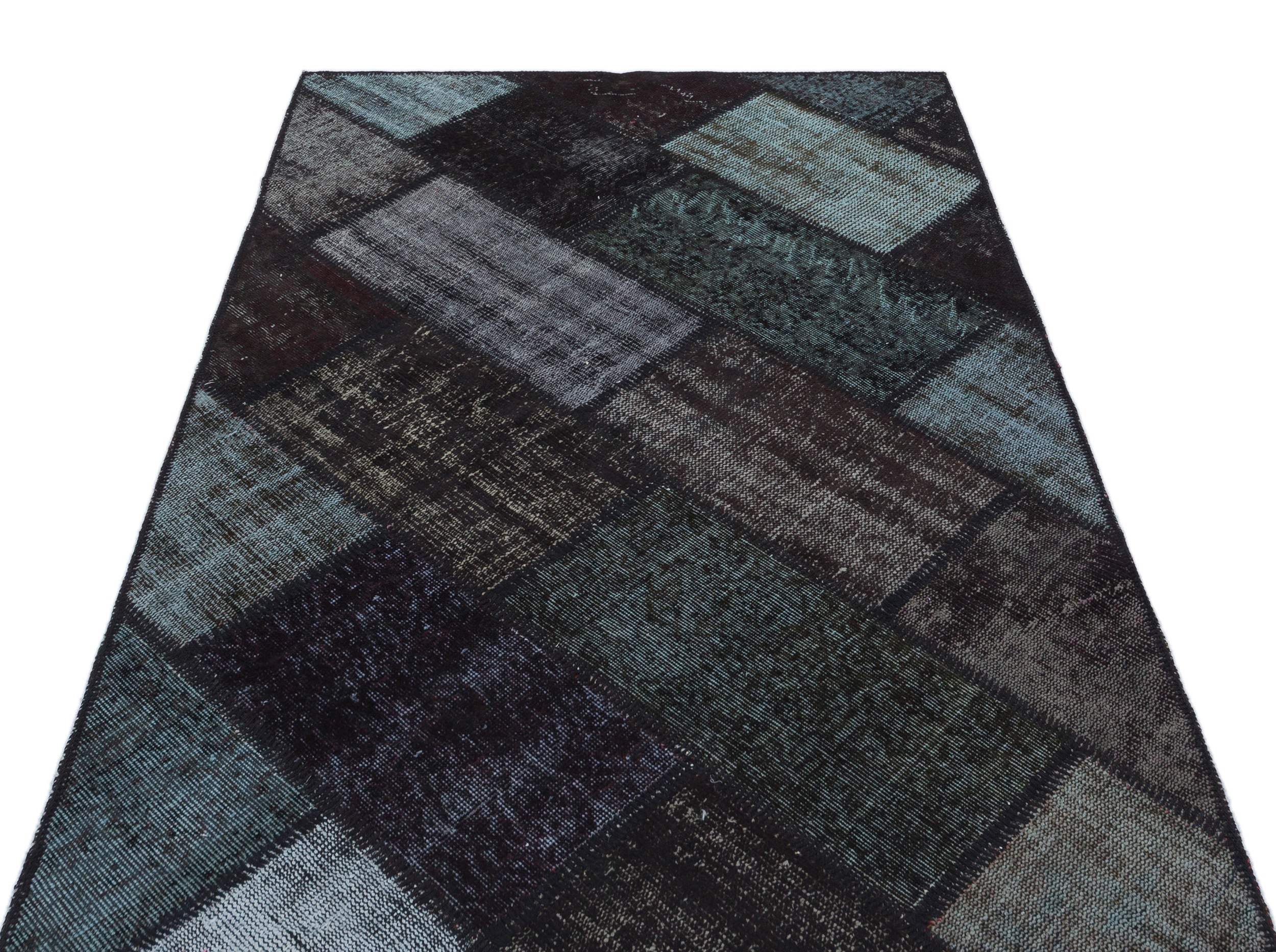 Iskece 31178 Black Patchwork Wool Handmade Area Rug 3'11" x 5'11"