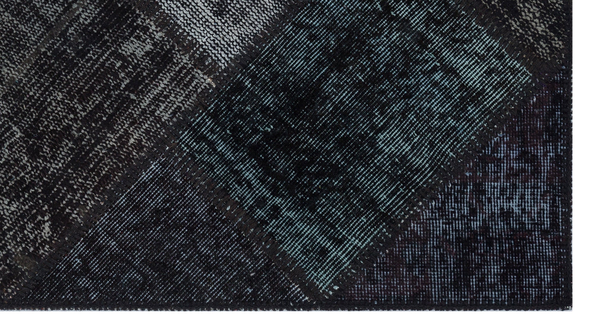 Iskece 31367 Black Patchwork Wool Handmade Area Rug 2'7" x 4'11"