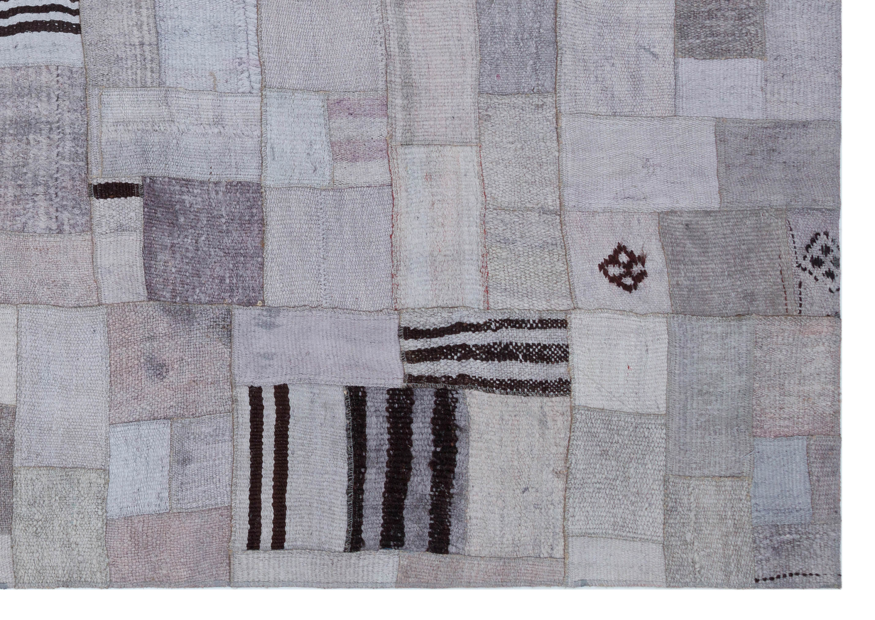 Teselya Purple Patchwork Wool Handmade Area Rug 5'3" x 7'7"