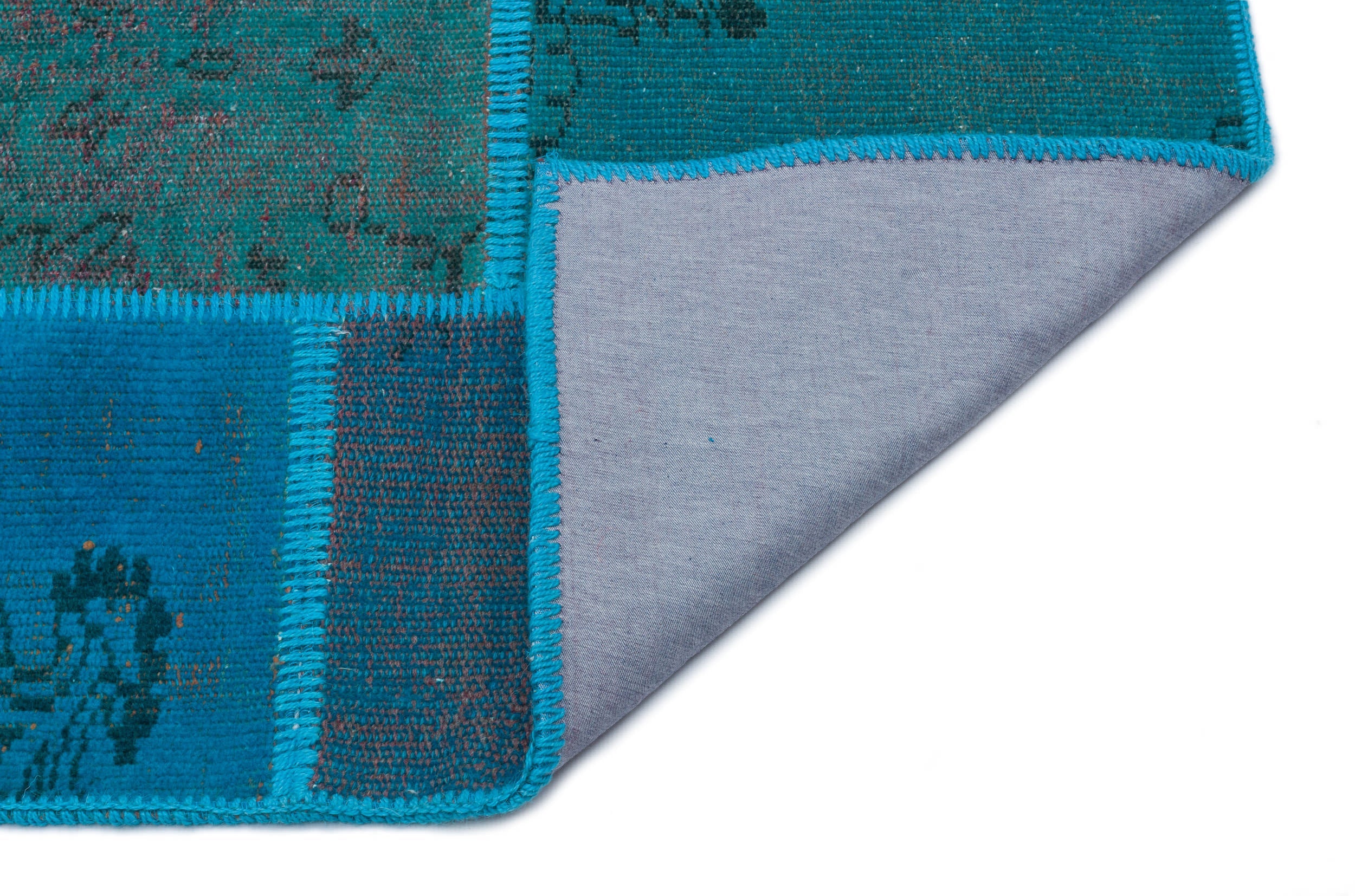 Iskece 33136 Turquoise Patchwork Wool Handmade Area Rug 3'11" x 5'11"