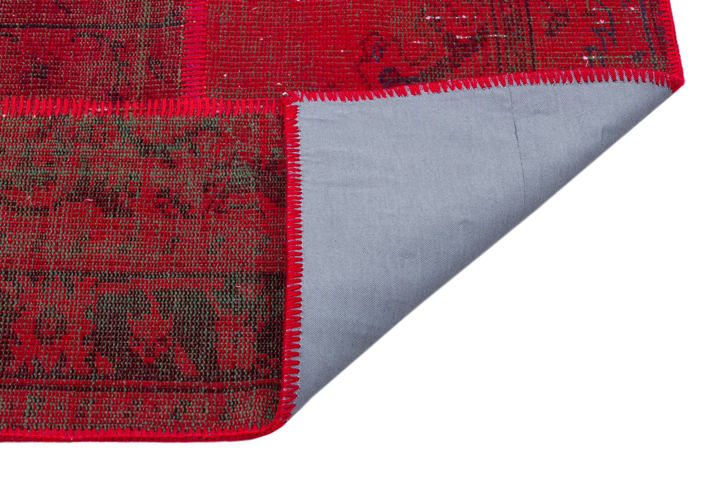 Vintage Wool Area Rug - Iskece Handmade Wool Rug 5'1" x 7'6" Red Carpet