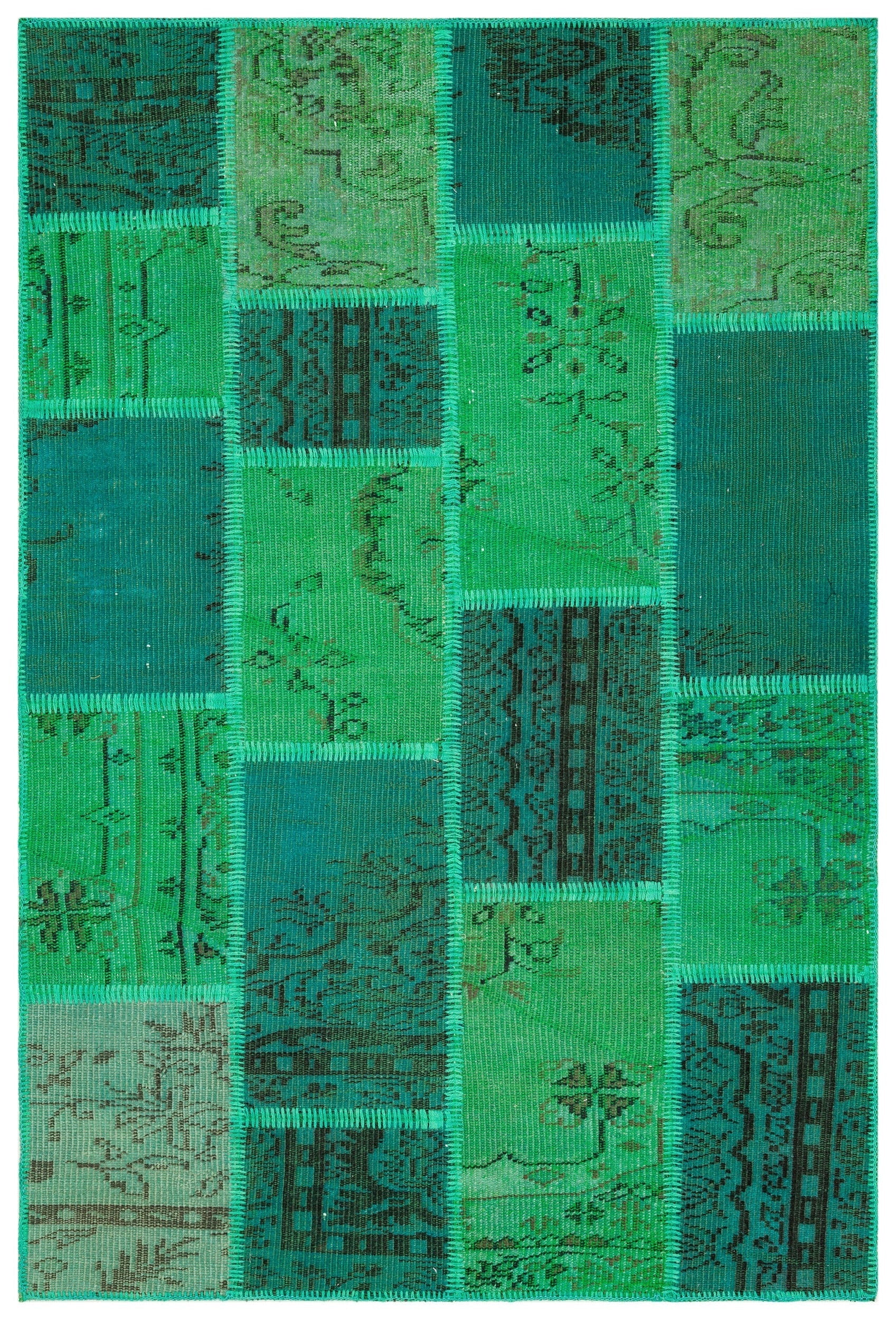 Iskece Green Vintage Wool Handmade Area Rug 4'0" x 5'11"