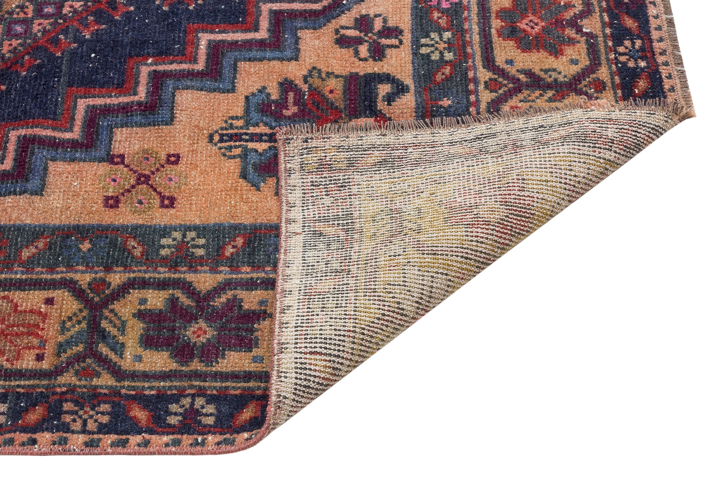 Kavala Red Classic Wool Handmade Area Rug 3'9" x 7'4"
