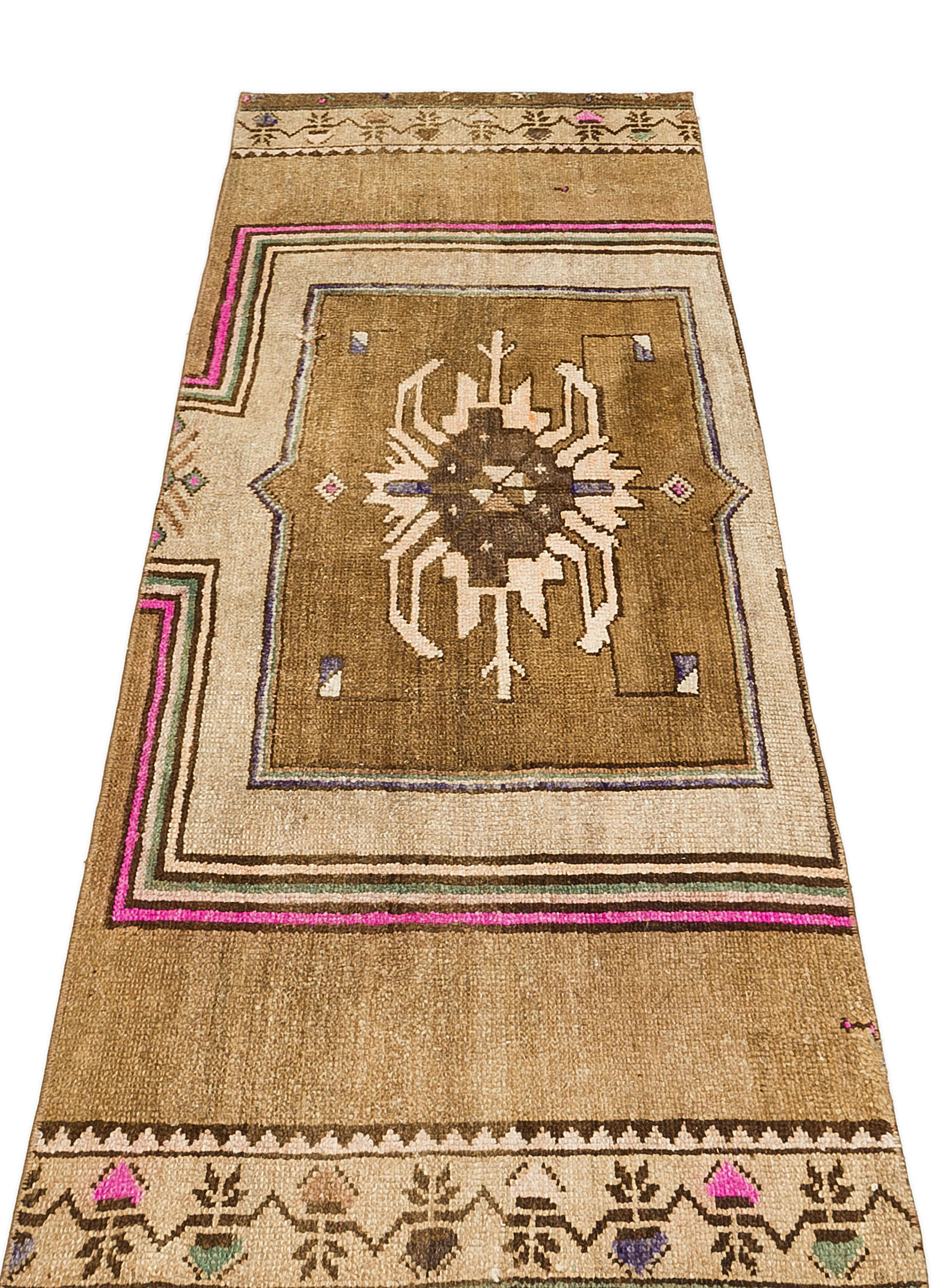 Kavala Brown Classic Wool Handmade Area Rug 2'3" x 6'2"