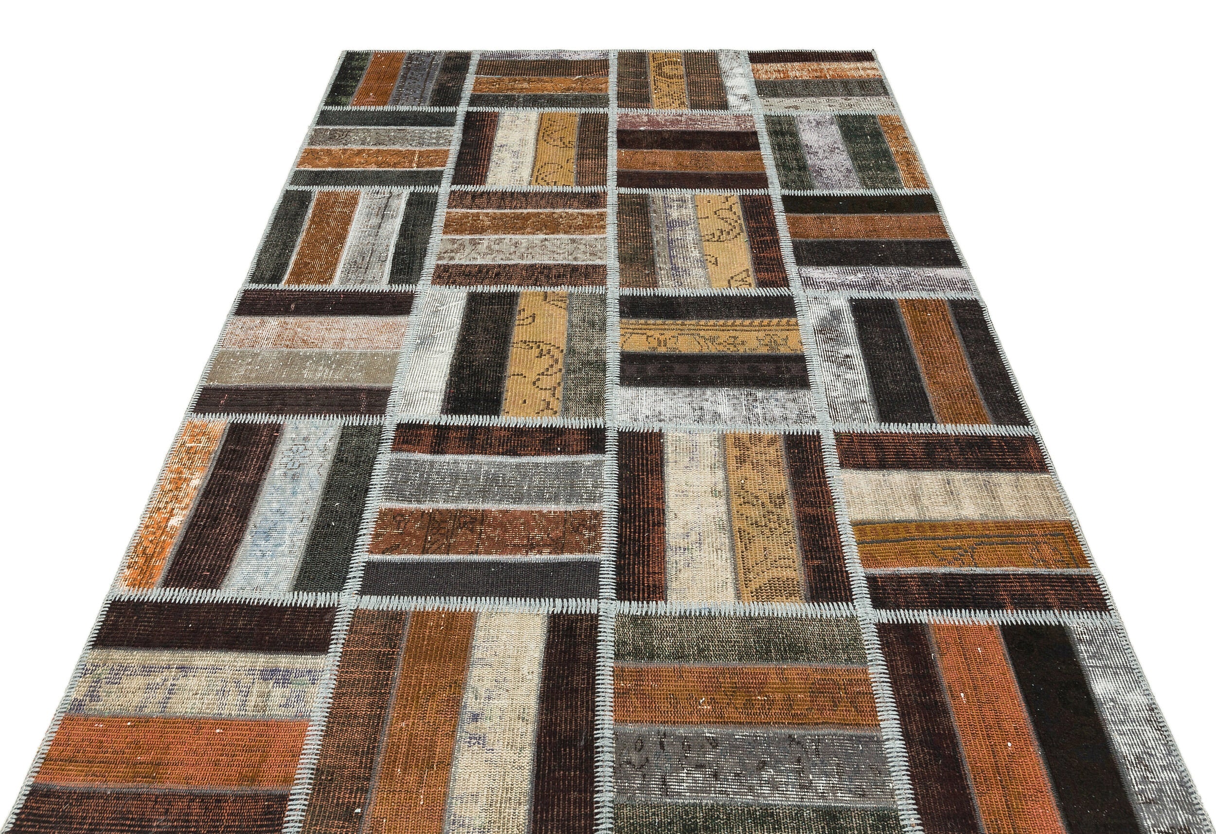Iskece Brown Vintage Wool Handmade Area Rug 5'3" x 8'0"