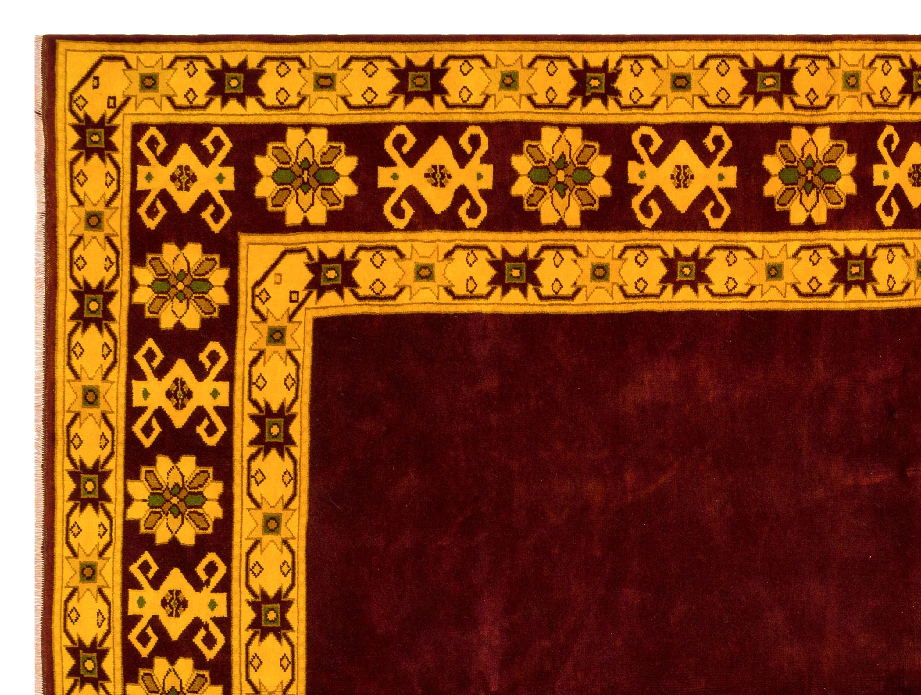Kavala Red Classic Wool Handmade Area Rug 6'8" x 8'10"