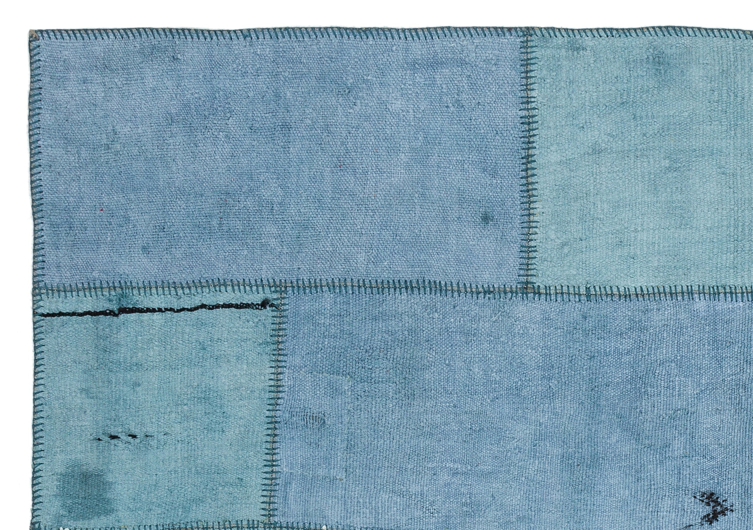 Teselya Turquoise Patchwork Wool Handmade Area Rug 5'1" x 7'4"