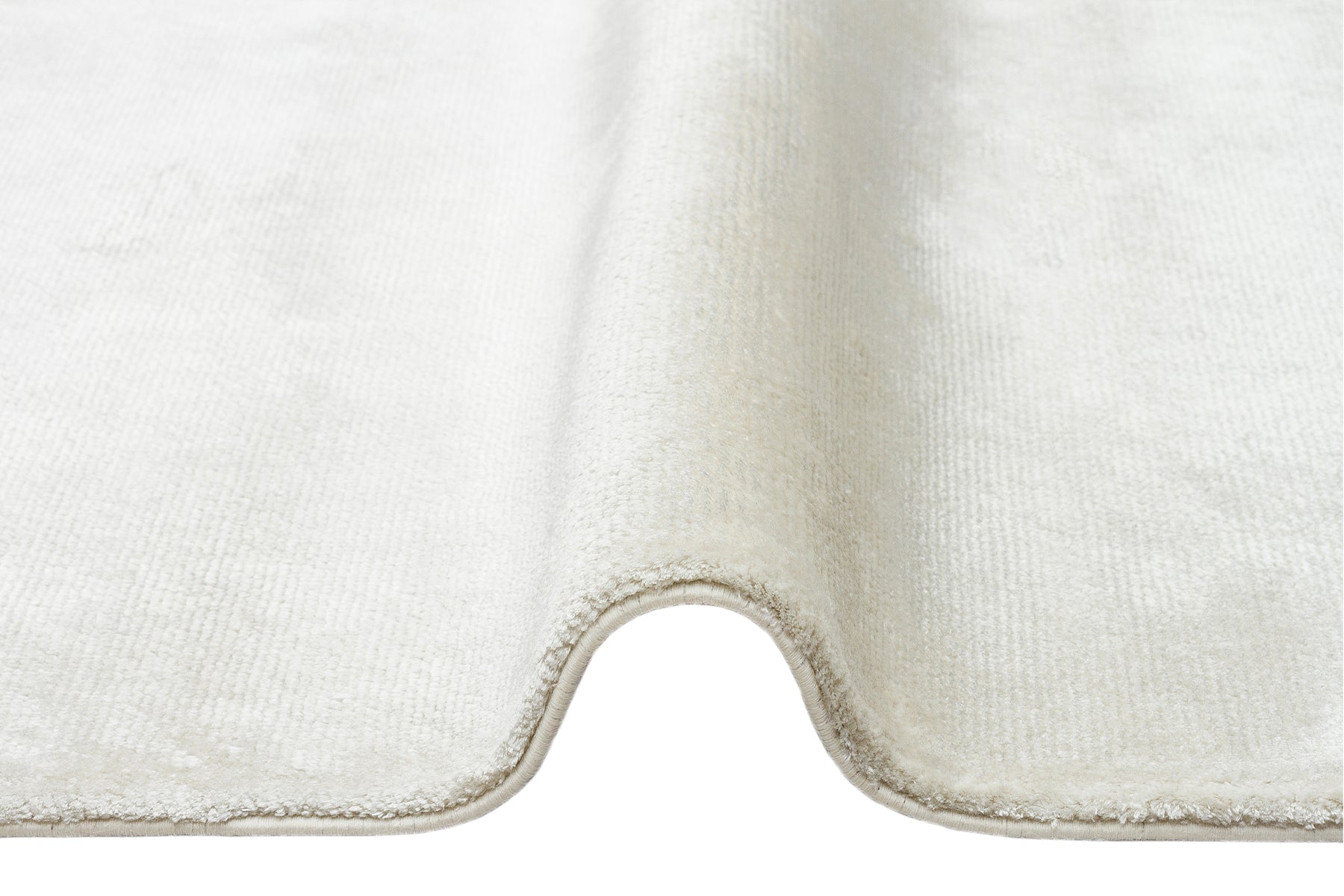 Treviso Cream Modern Flat Viscose Ushak Rug