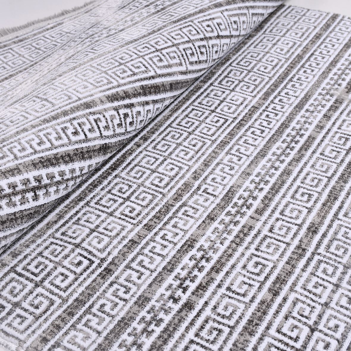 Grey Striped Area Rug - Machine Made Cotton Latex Rug with Overlocked Edge