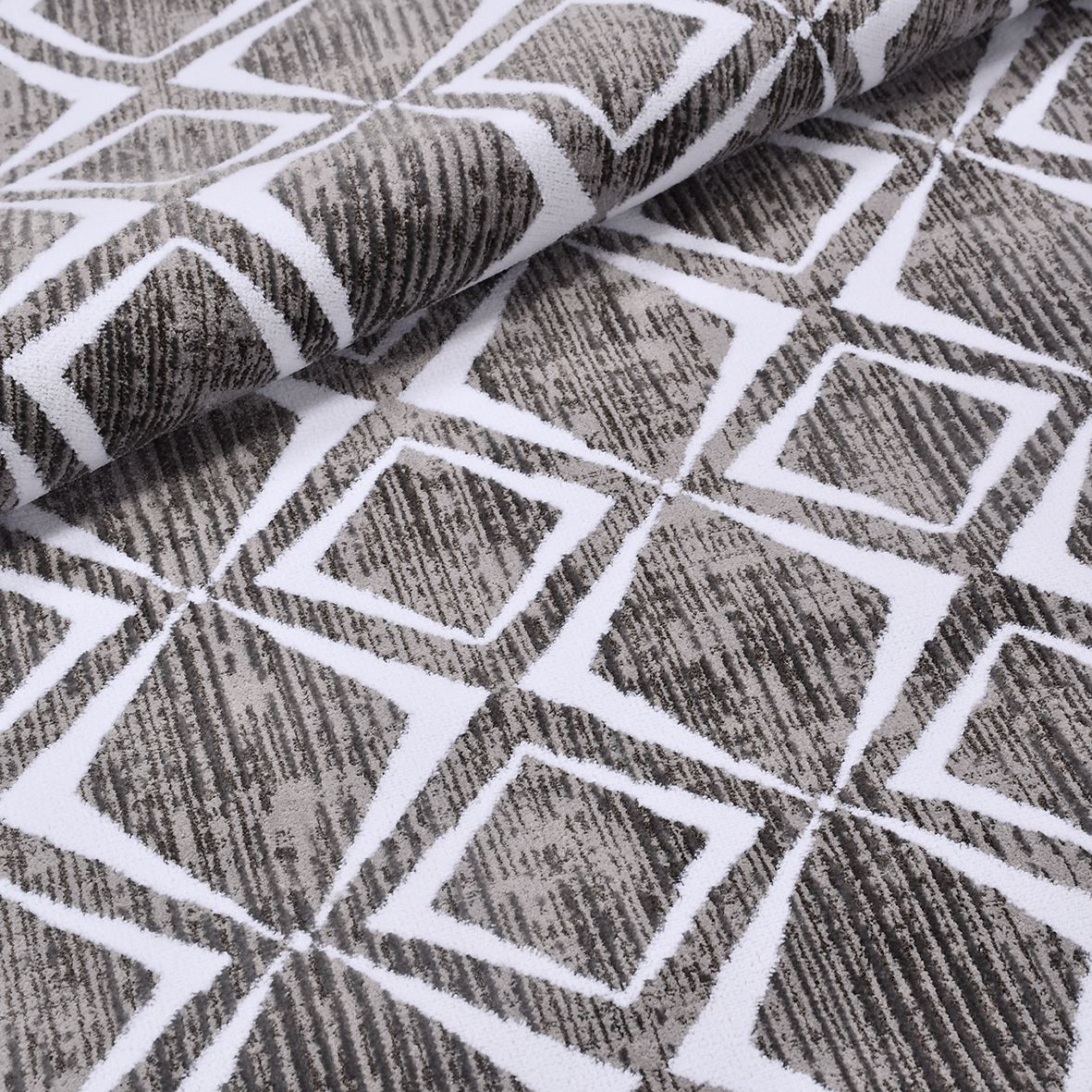 Geometric Cotton Area Rug – Machine Made Low Pile Grey Latex Backing Rug