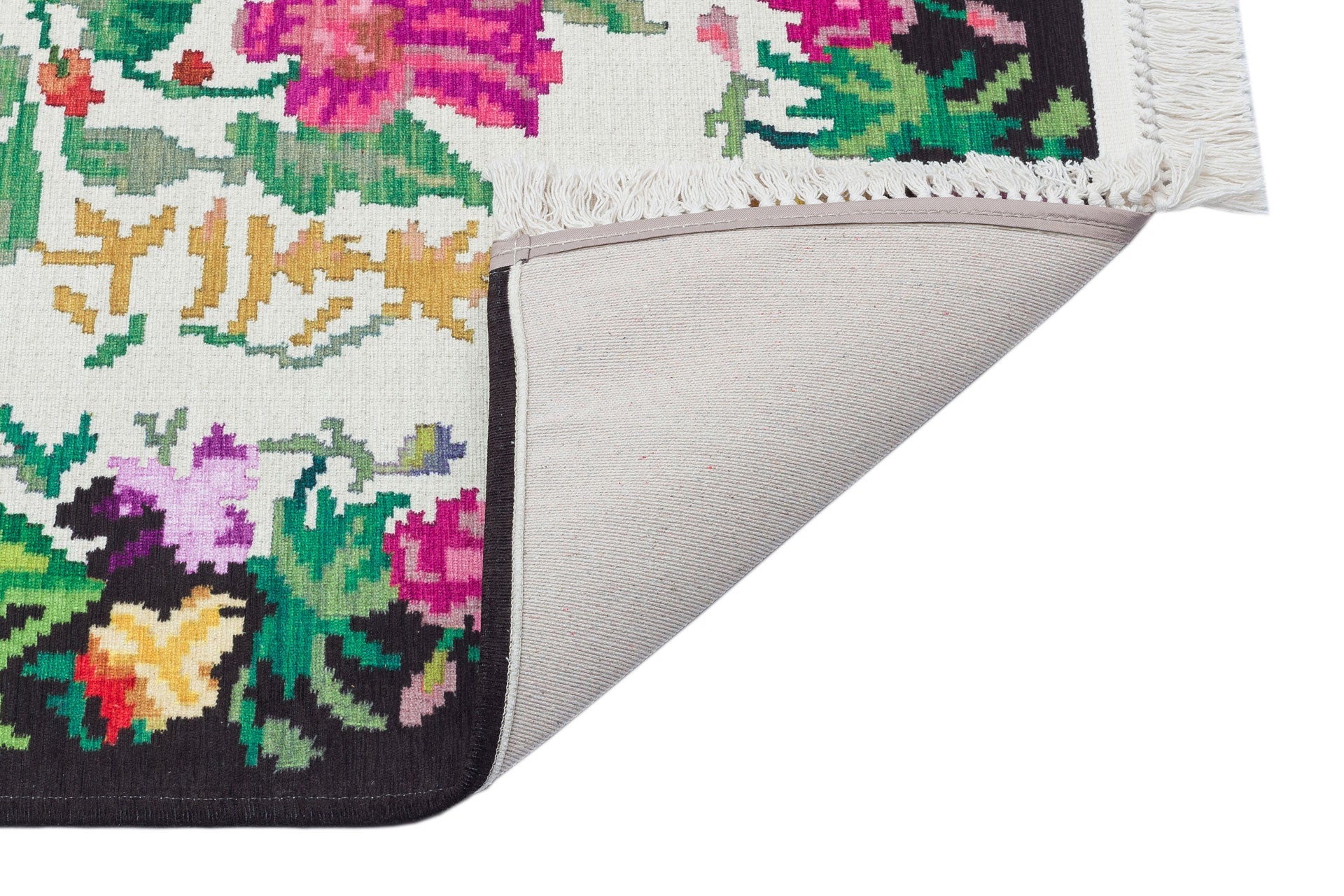 White Floral Kilim - Washable Non Slip Rug With Traditional Patterned Design