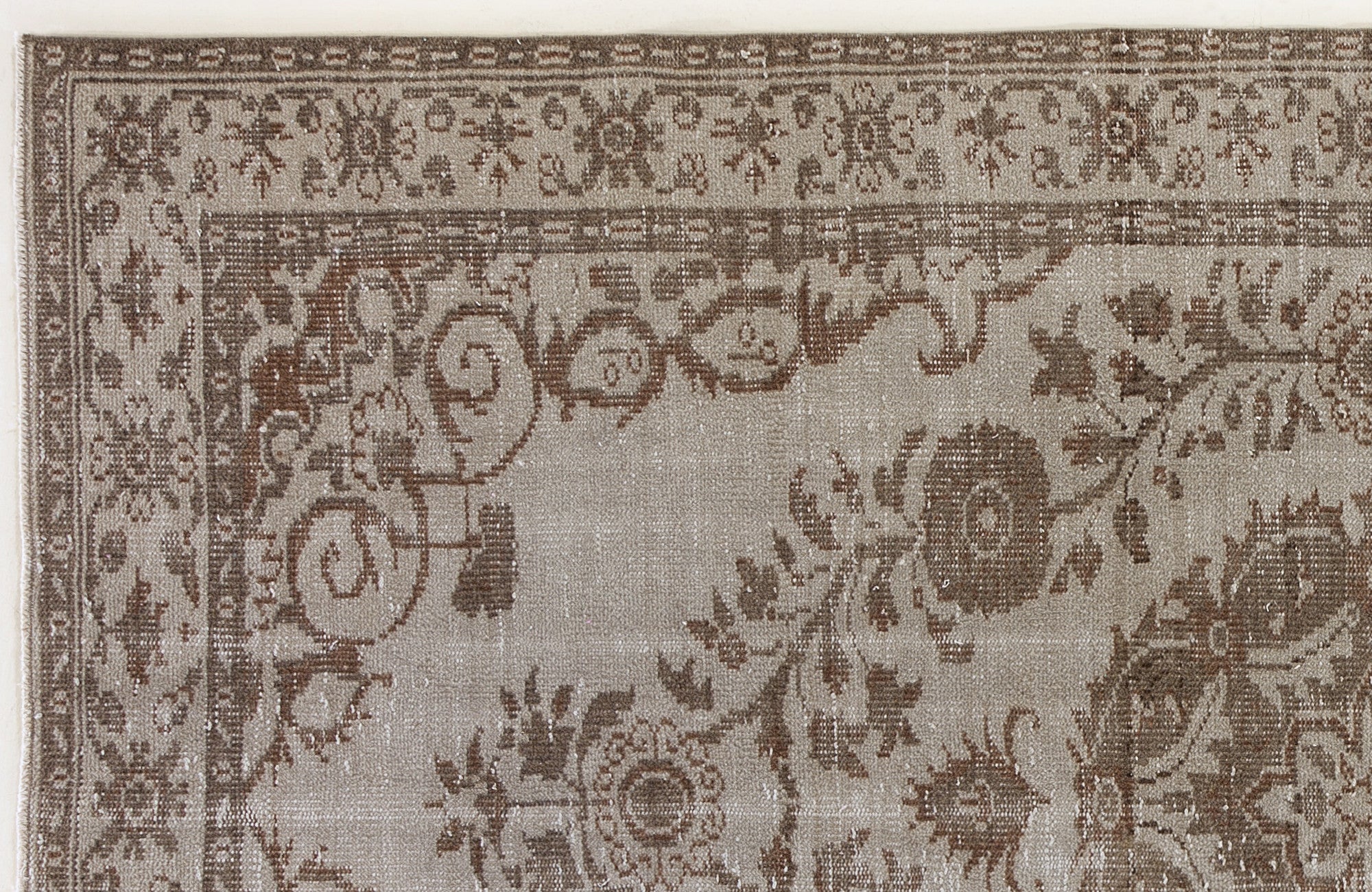 Atina Beige Vintage Wool Handmade Area Rug 5'4" x 8'8"