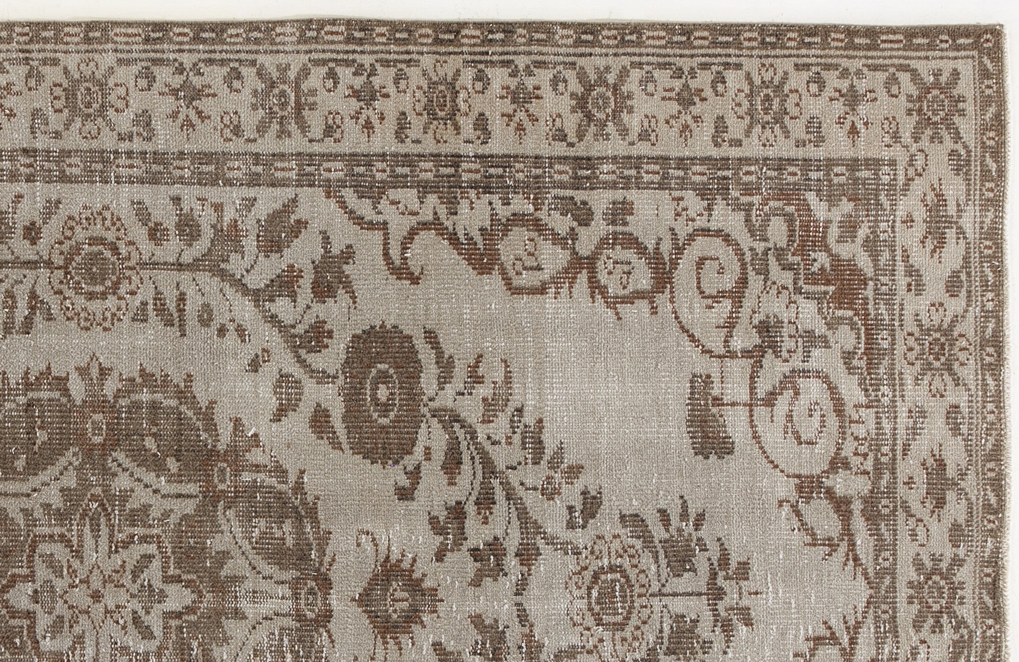 Atina Beige Vintage Wool Handmade Area Rug 5'4" x 8'8"