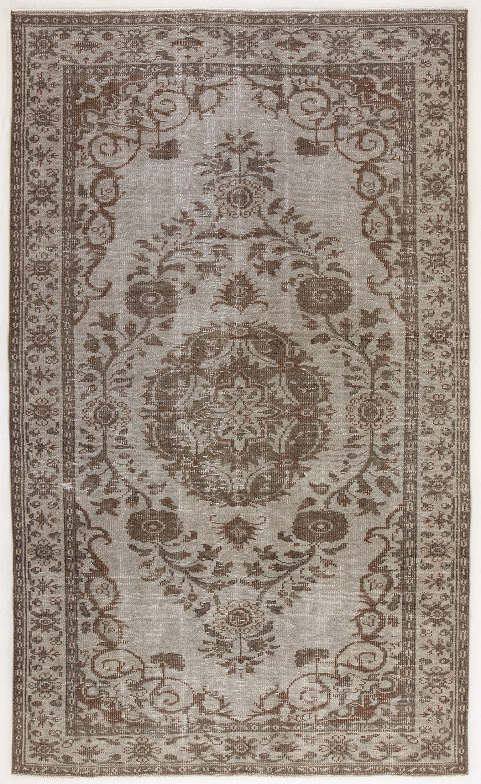 Atina Beige Vintage Wool Handmade Area Rug 5'4" x 8'8"
