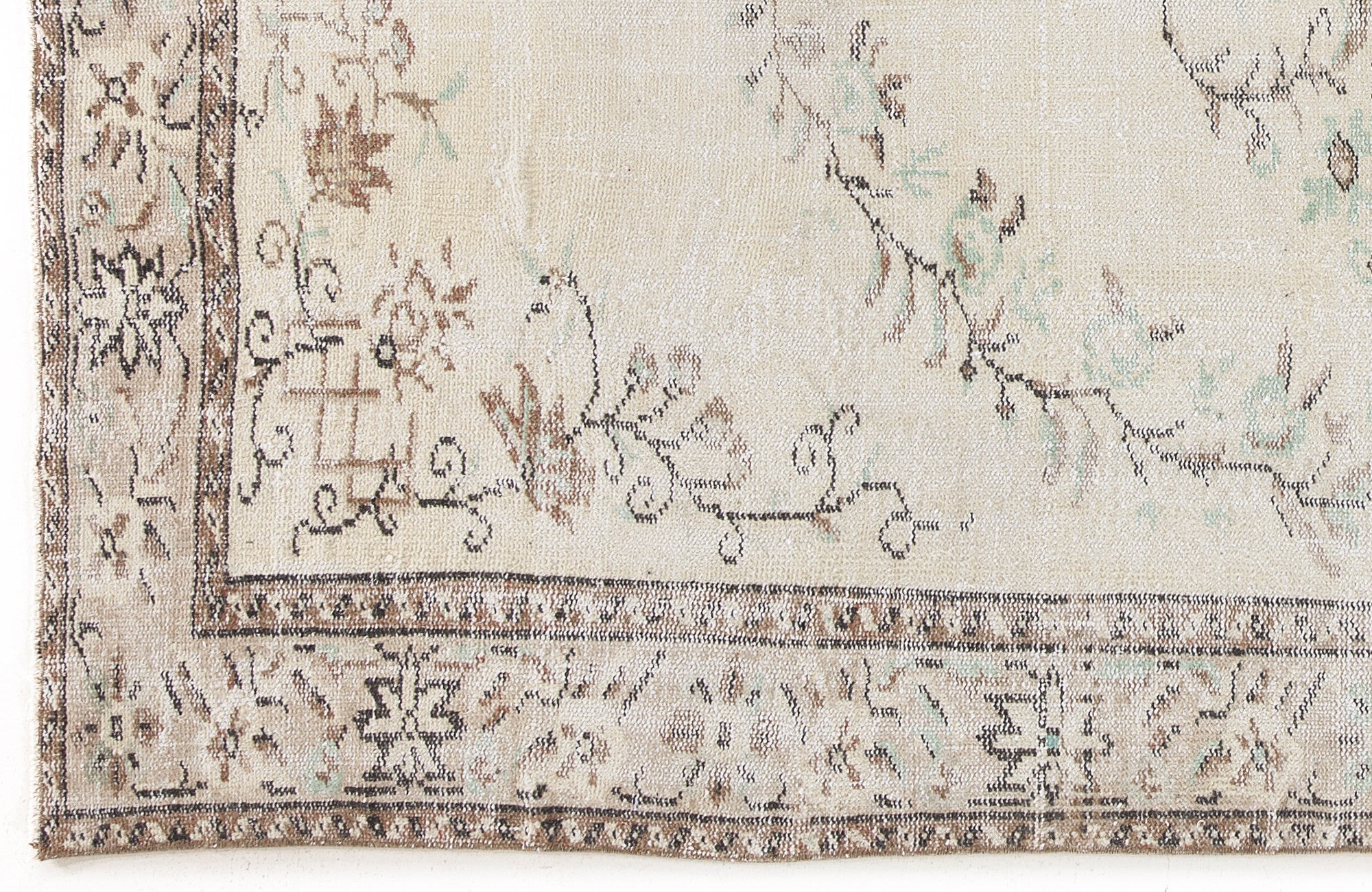 Atina Beige Vintage Wool Handmade Area Rug 5'10" x 9'9"