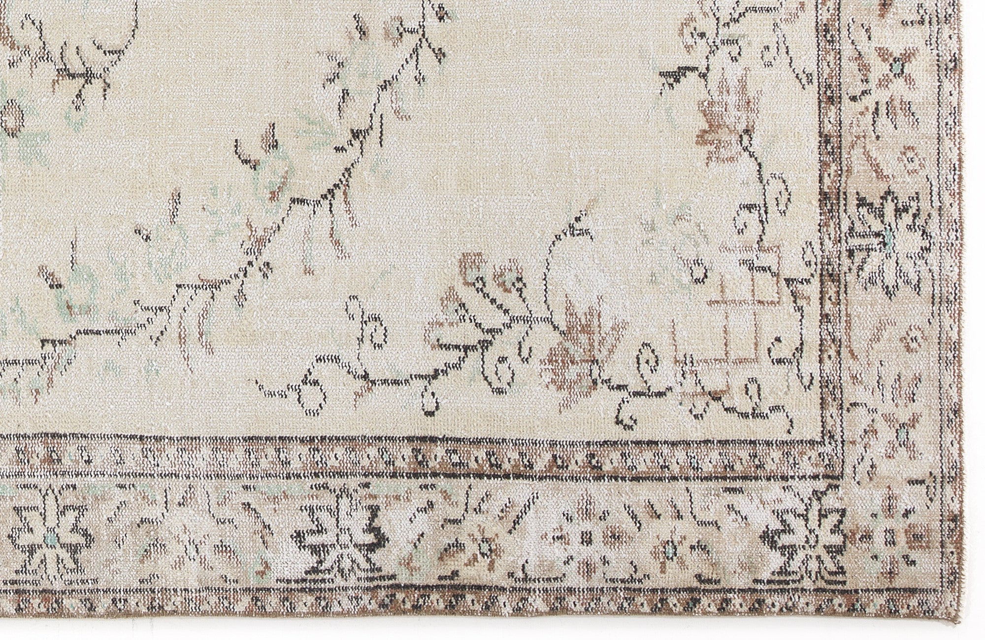 Atina Beige Vintage Wool Handmade Area Rug 5'10" x 9'9"