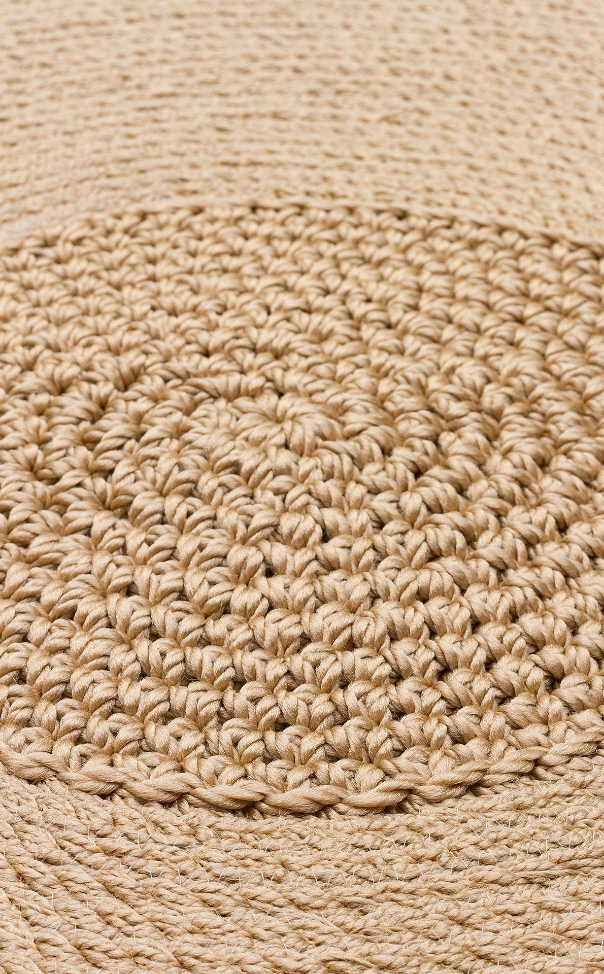 Round Jute Rug – Beige Geometric Knitted Jute Carpet with Soft Texture