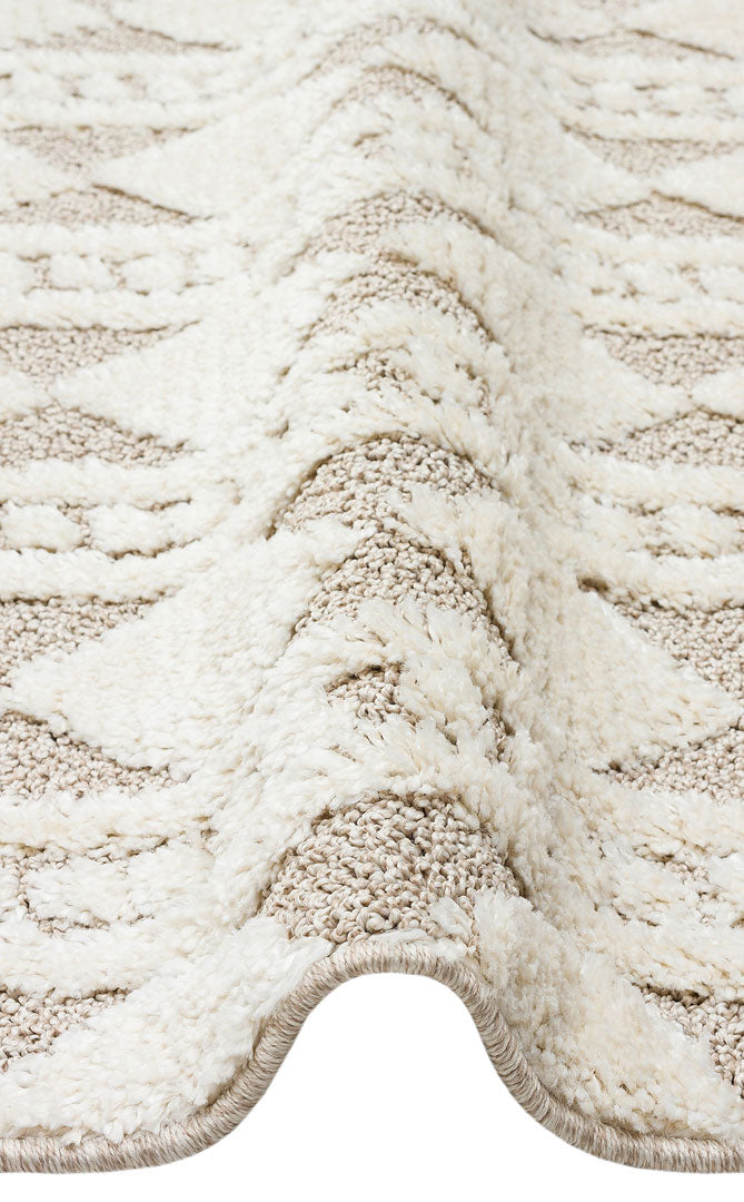 Beige Geometric Area Rug – Machine Made Rug With Soft Texture & Non Slip Backing