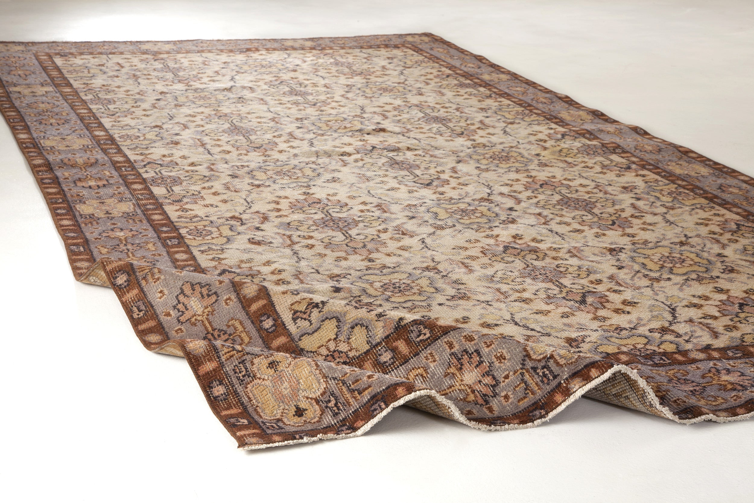 Atina Beige Vintage Wool Handmade Area Rug 5'3" x 9'5"