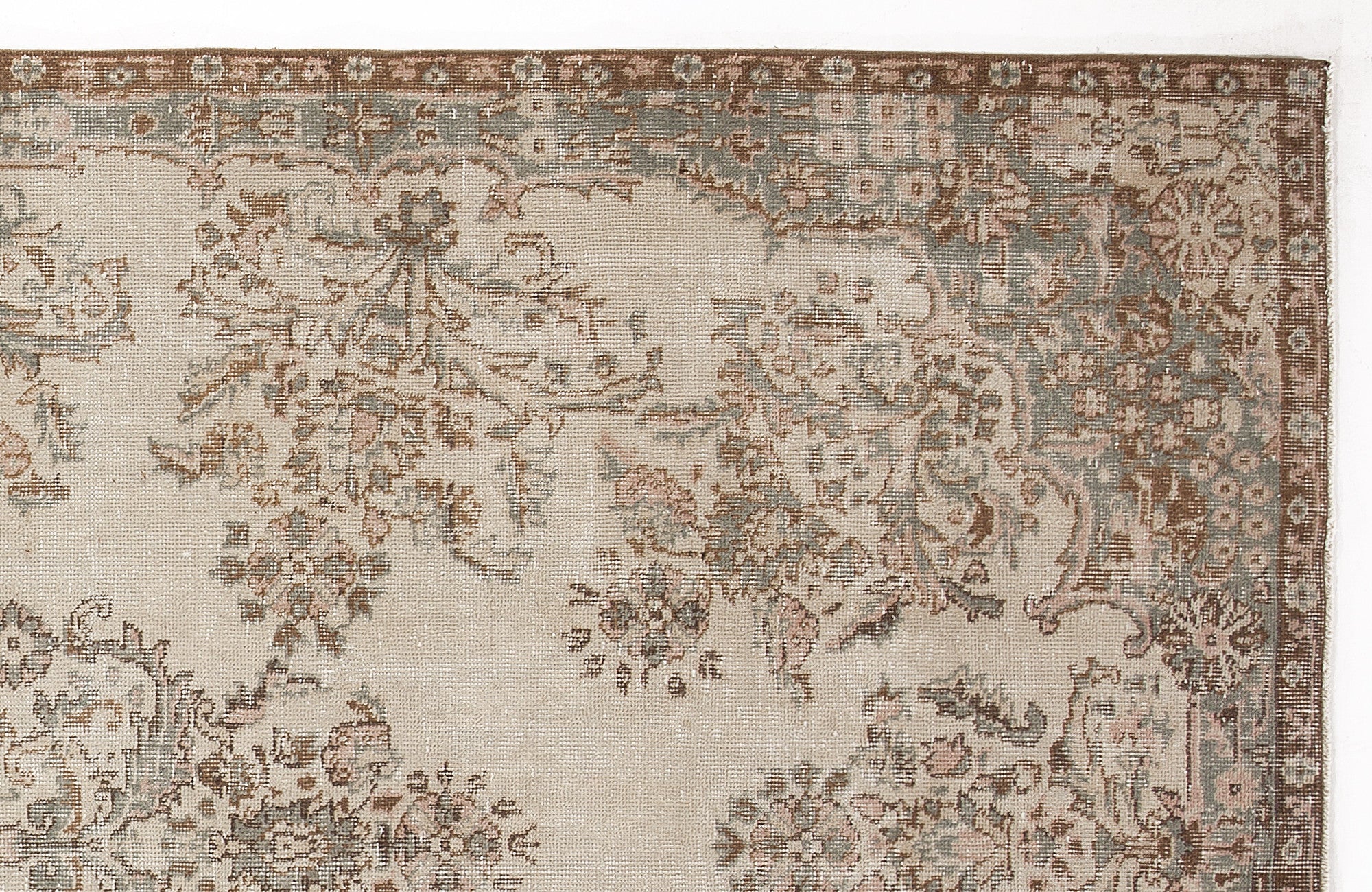 Atina Beige Vintage Wool Handmade Area Rug 5'5" x 9'6"