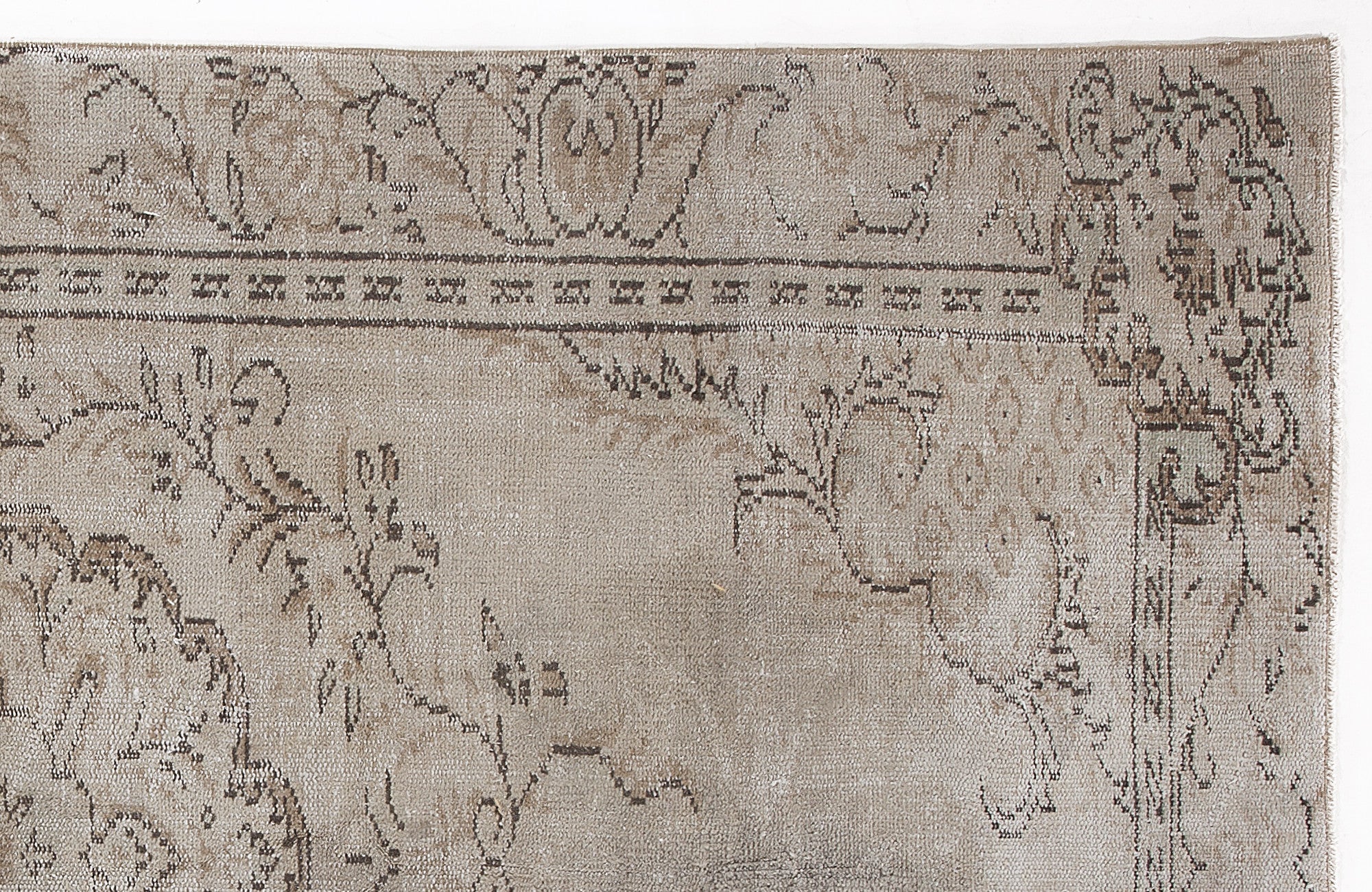 Atina Beige Vintage Wool Handmade Area Rug 5'6" x 8'11"