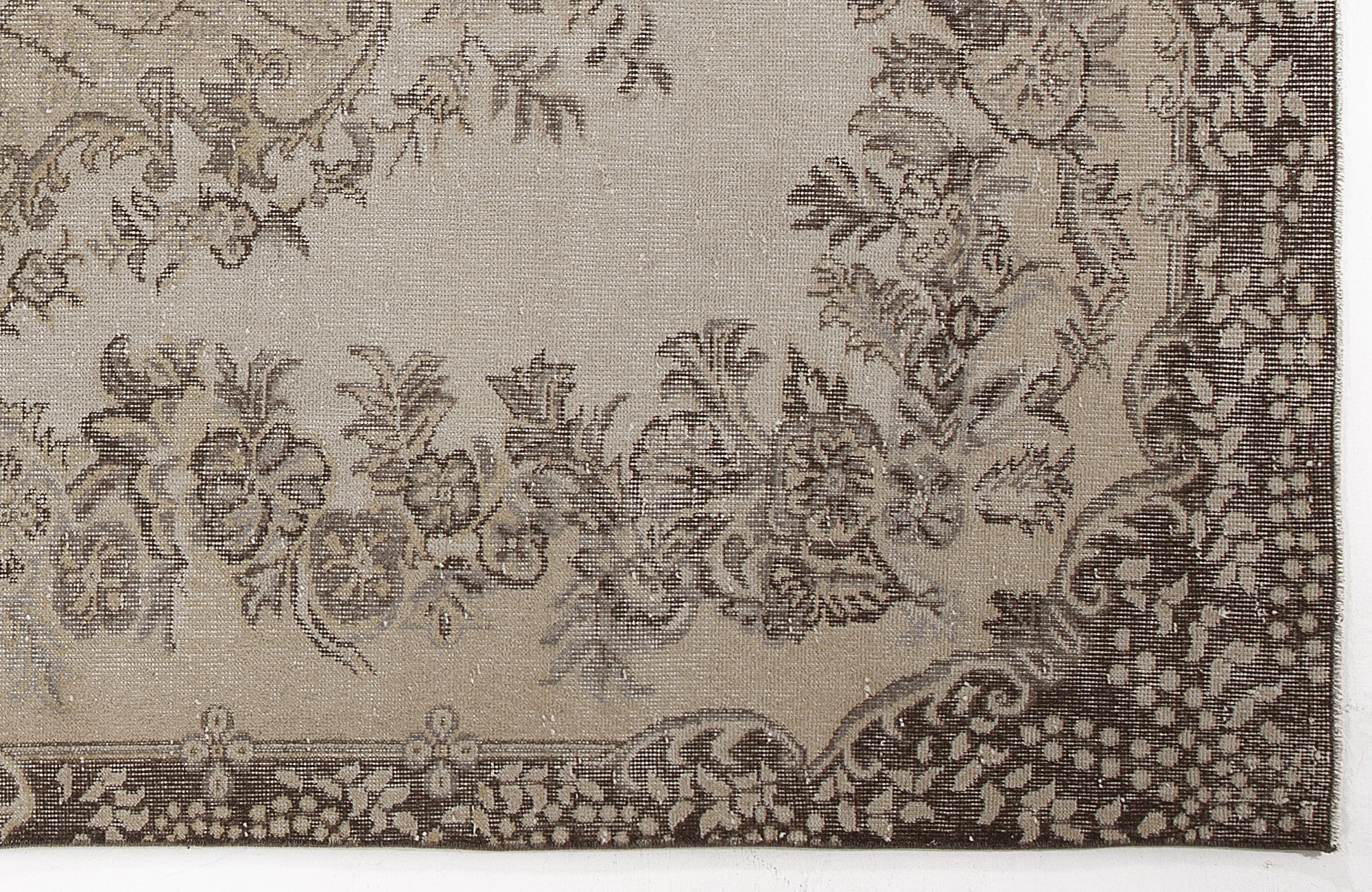Atina Beige Vintage Wool Handmade Area Rug 5'9" x 9'11"