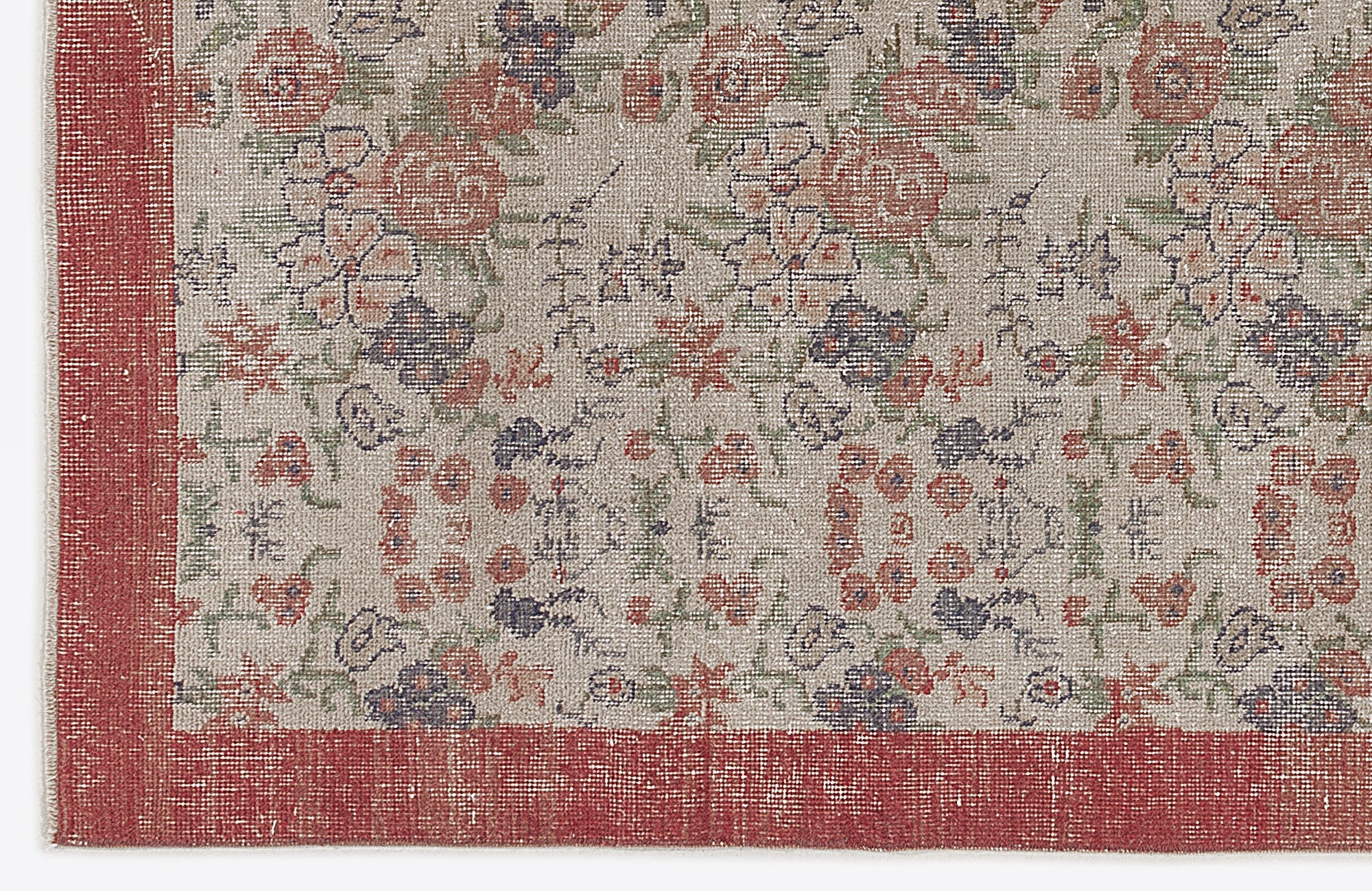 Atina Red Frame Wool Handmade Area Rug 5'5" x 9'0"