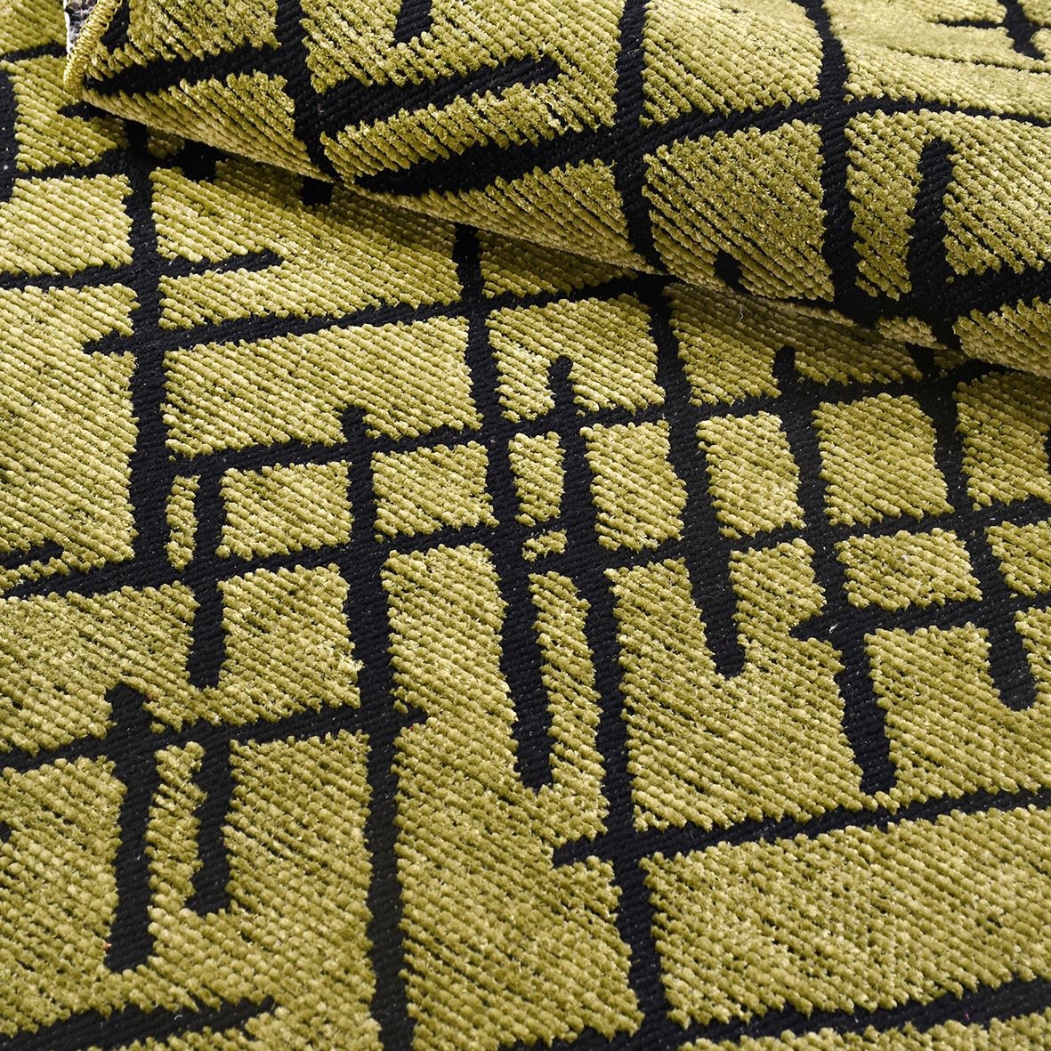 Natural Latex Area Rug - Green Geometric Cotton Non Slip 7 mm Pile Rug