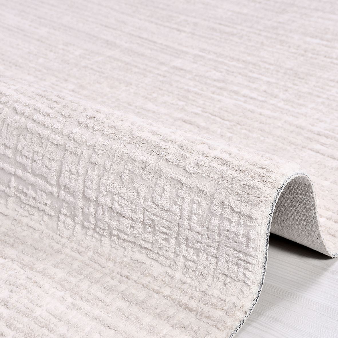 Cream Striped Area Rug – Machine Made Rug With Acrylic Yarn & Laser Cut Edges