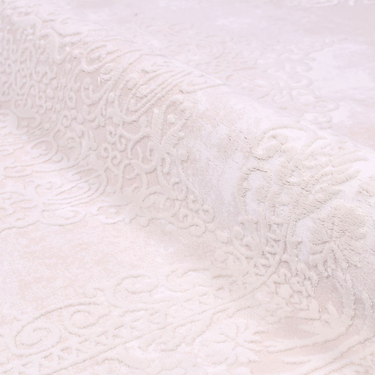 Cream Area Rug - Machine Made Rug With 11mm Pile Height | Anti Slip, Washable