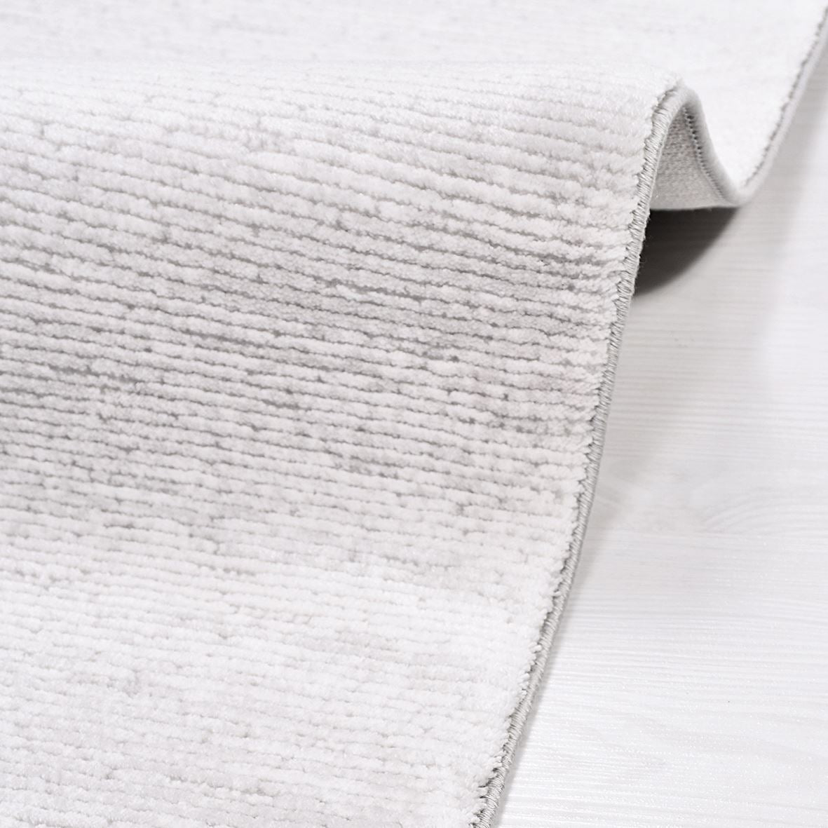 Modern Area Rug - Machine Made White Rug With 11mm Pile & Overlocked Edge