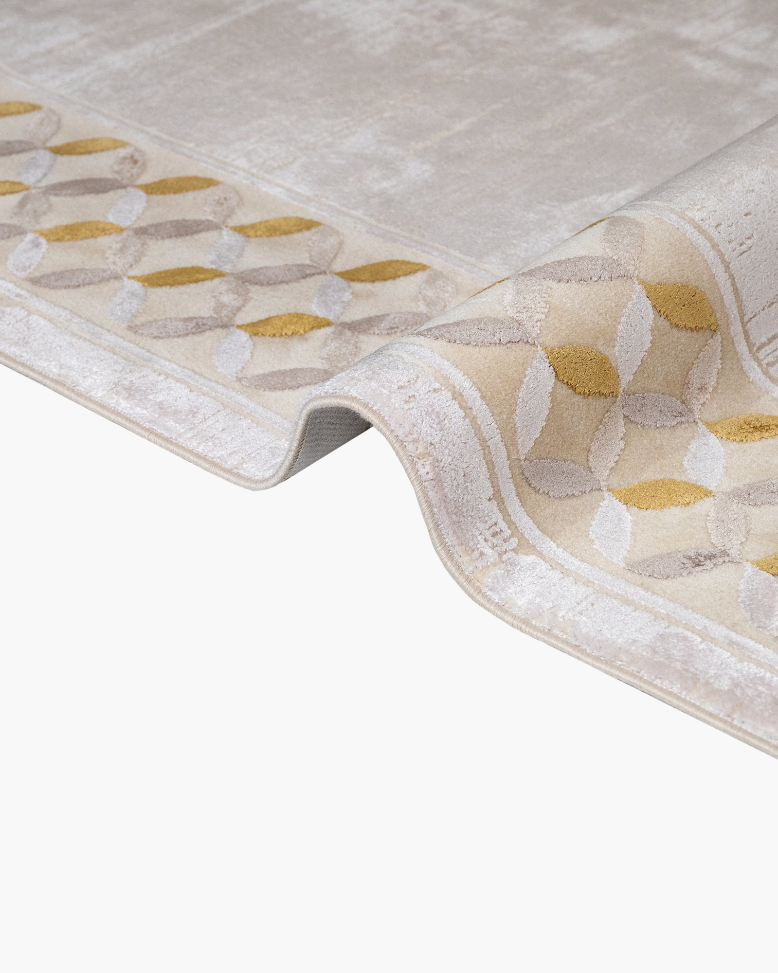 Viscose Area Rug – Machine Made Cream Frame Carpet With Fringed Edges